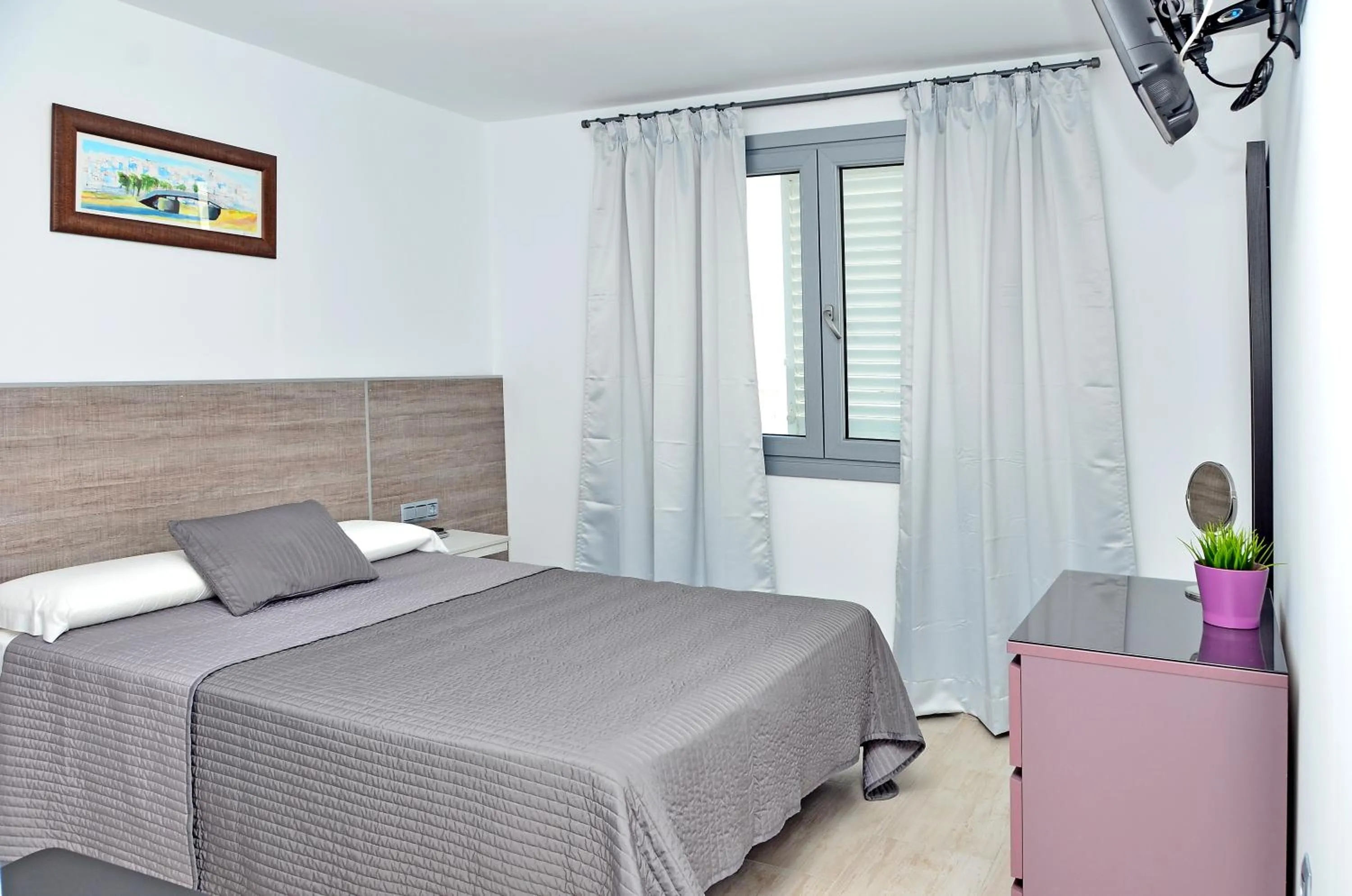 Photo of the whole room, Bed in Hotel Campito