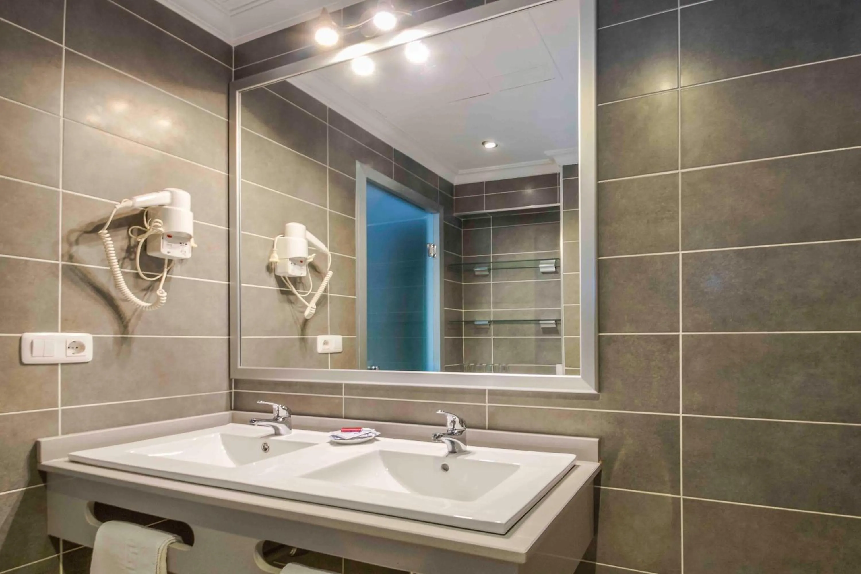 Bathroom in Hotel Campito