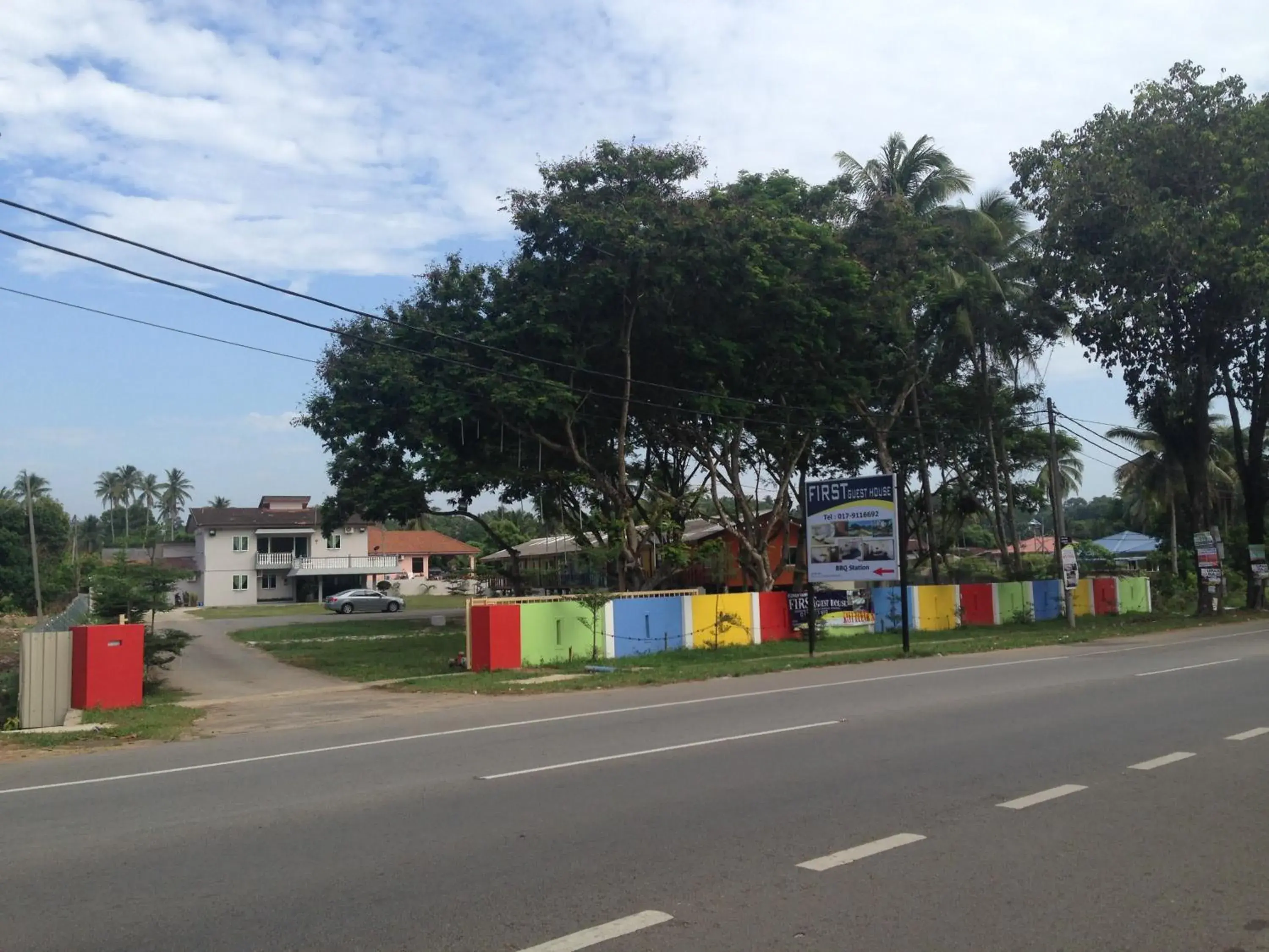 Facade/entrance in First Guest House Facade/entrance in First Guest House