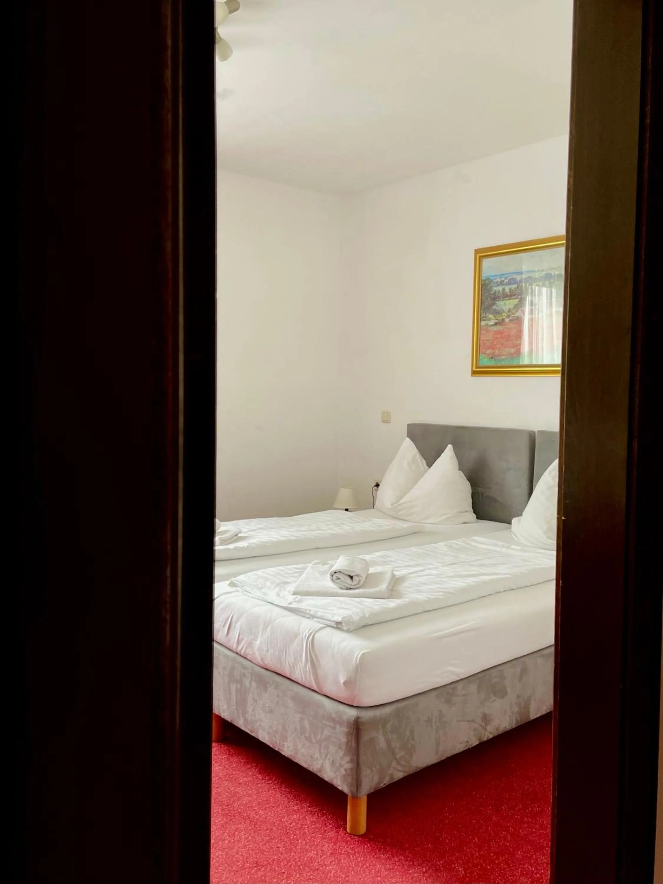 Bed in Hotel-Restaurant Moser Pöchlarn