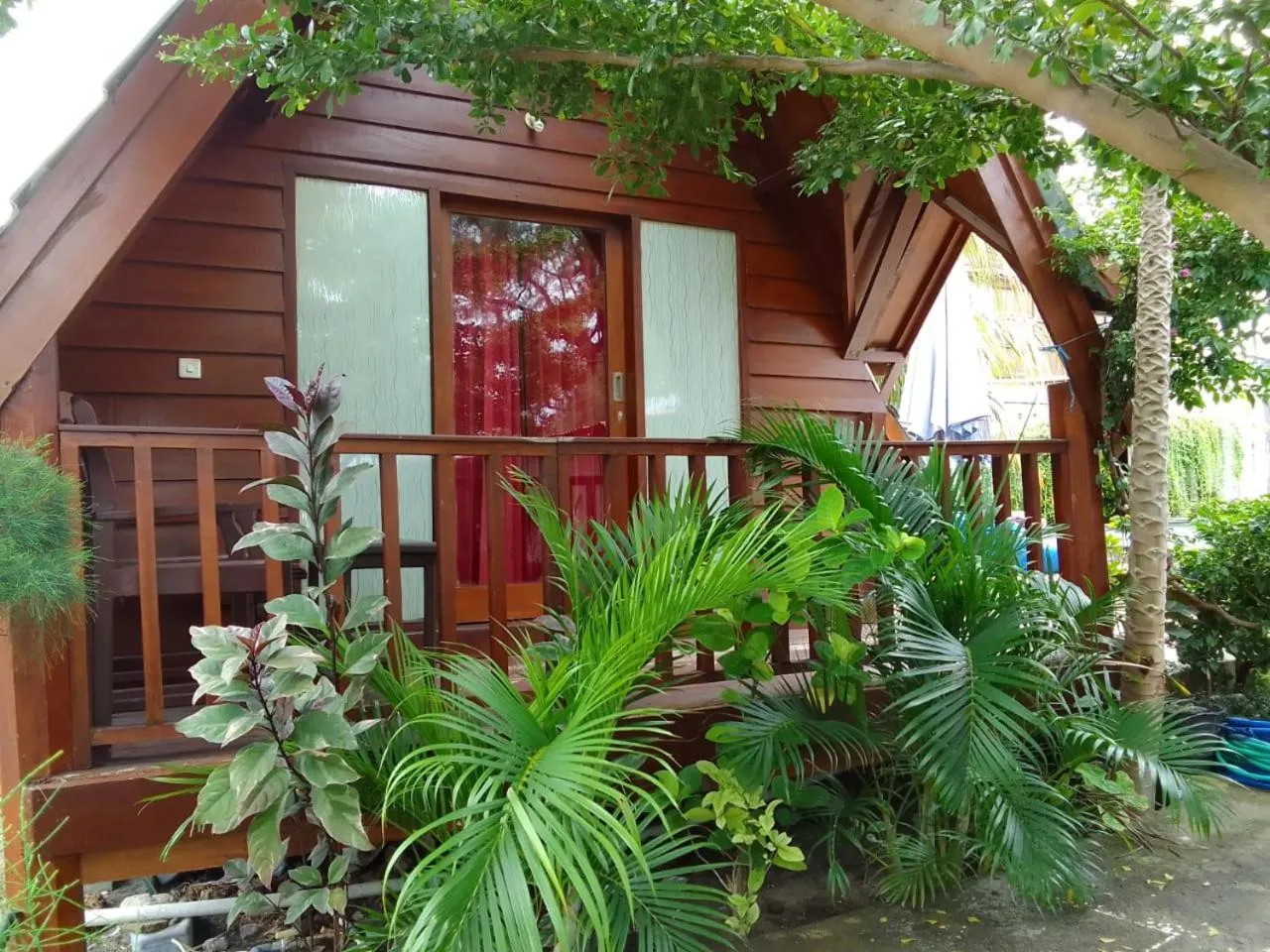 Superior Bungalow in Talent Sunset Villa