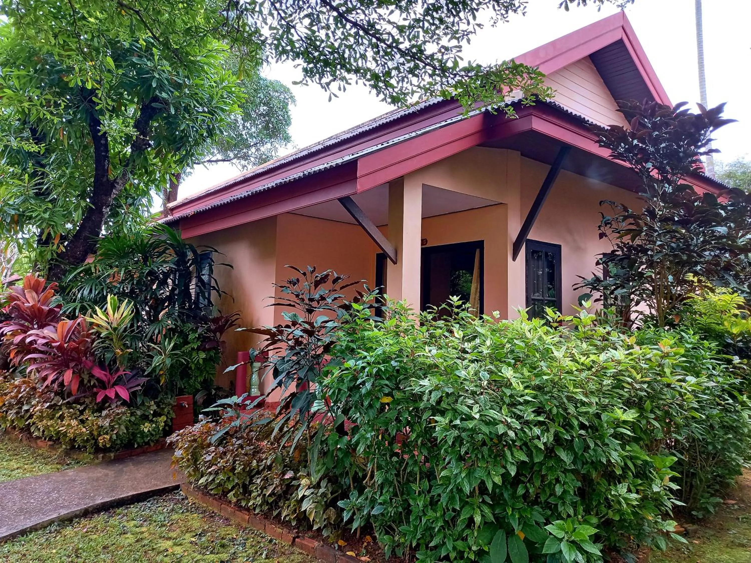 Jasmin Resort - SHA Plus