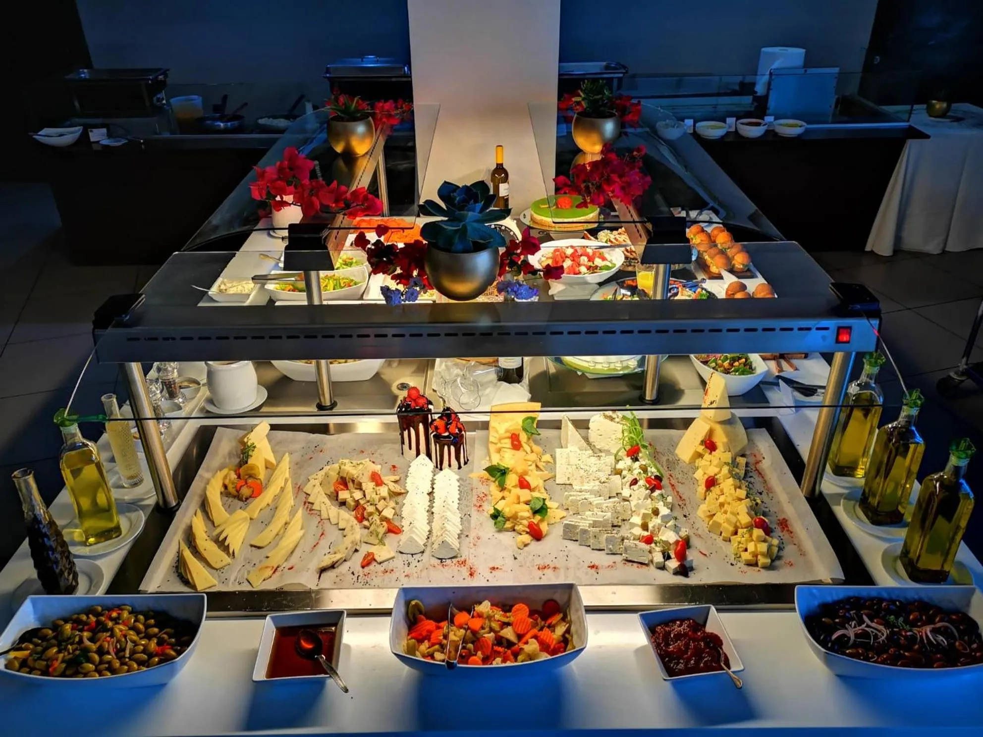 Breakfast in Long Beach Hotel & Resort