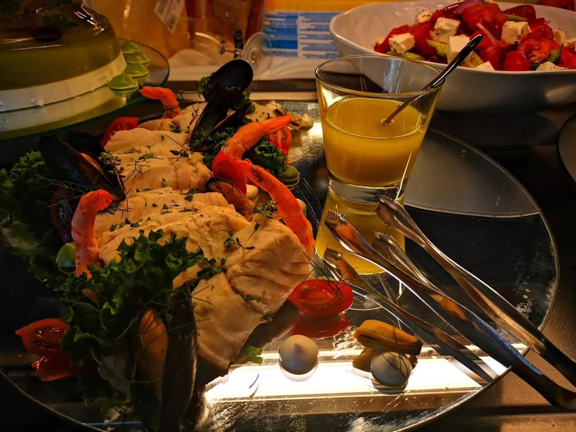 Long Beach Hotel & Resort