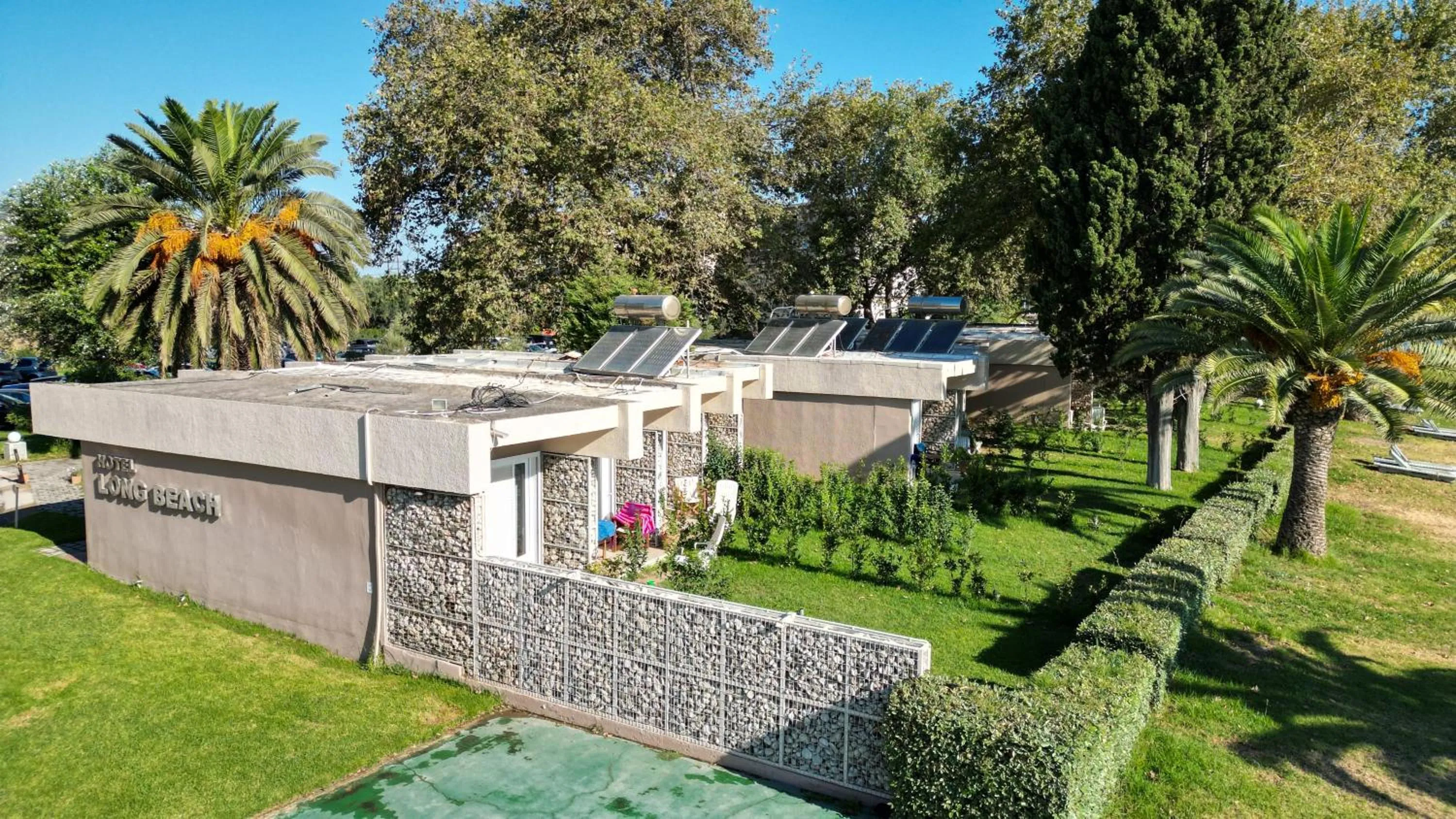 Long Beach Hotel & Resort