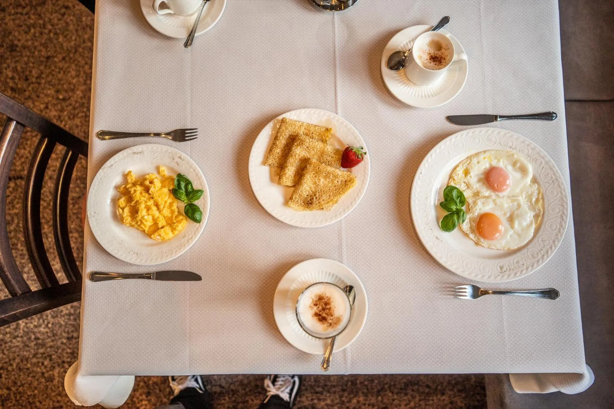 Buffet breakfast in Apart-Hotel Filomena