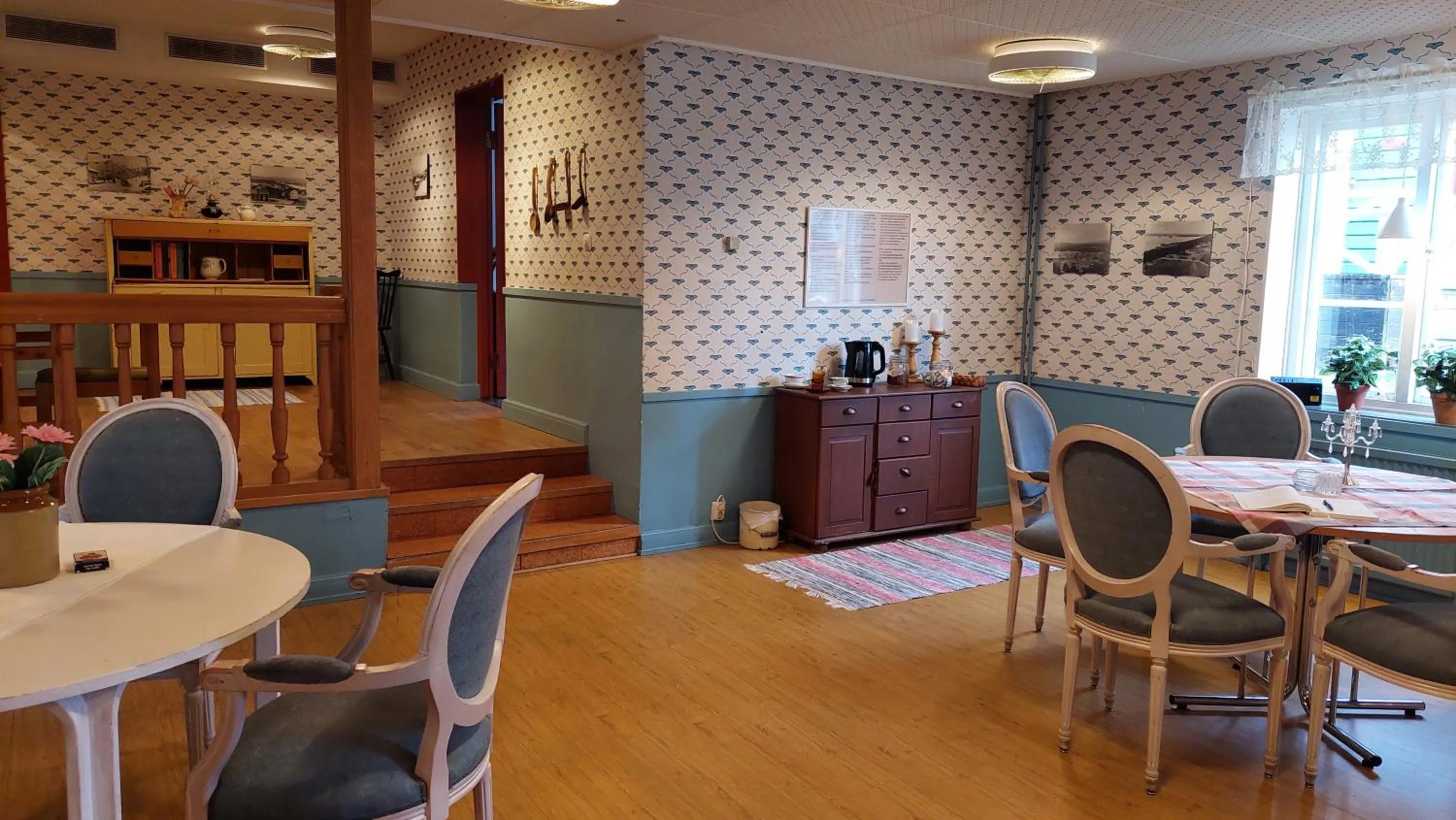 Communal lounge/ TV room in STF Hostel Vilhelmina Kyrkstad