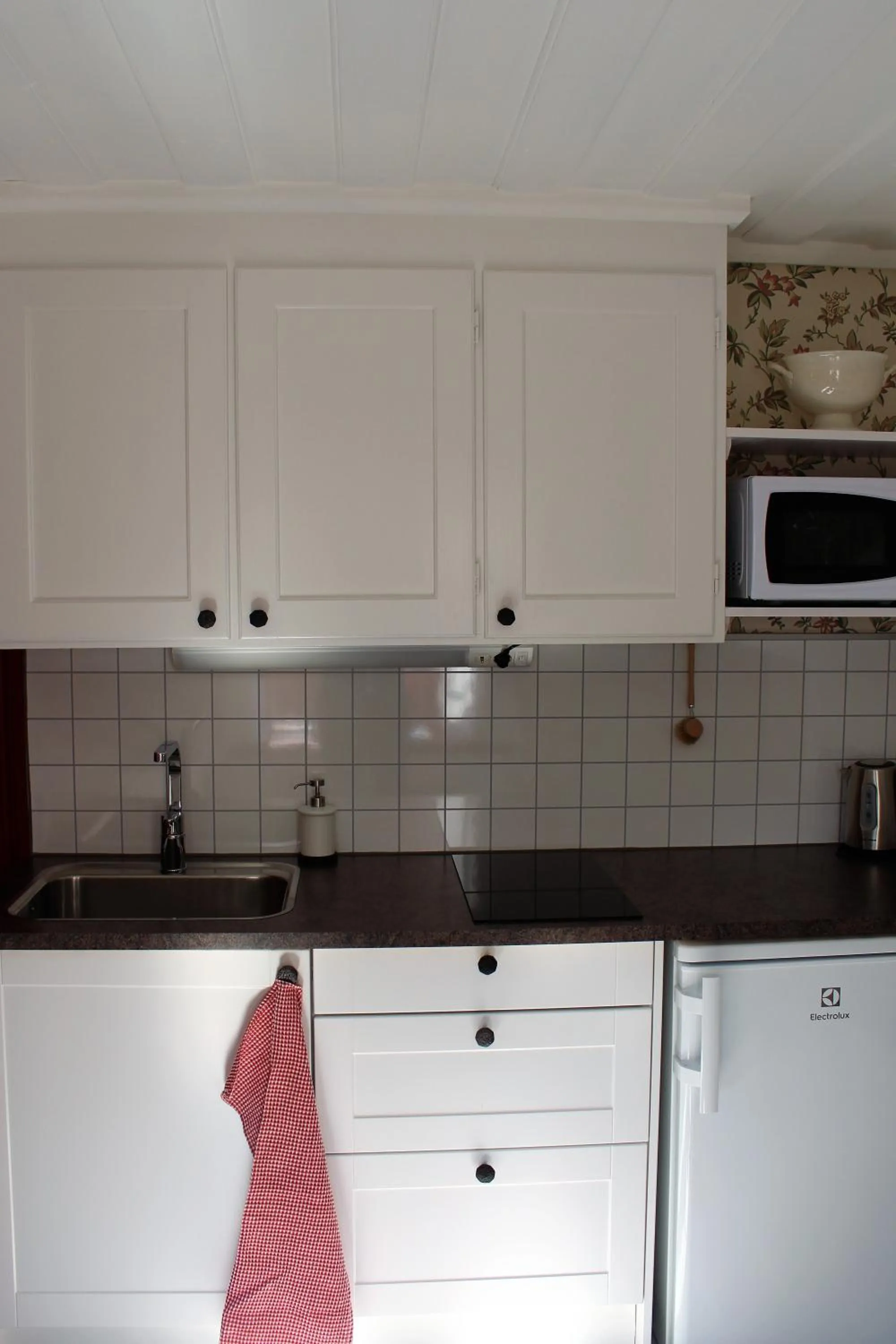 Kitchen or kitchenette in STF Hostel Vilhelmina Kyrkstad