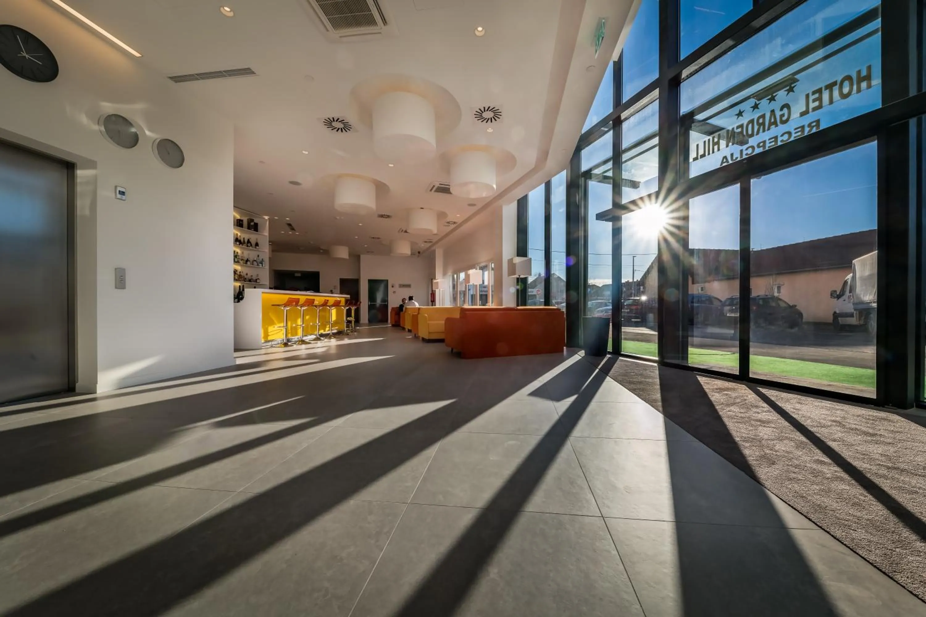 Lobby or reception in Hotel Garden Hill