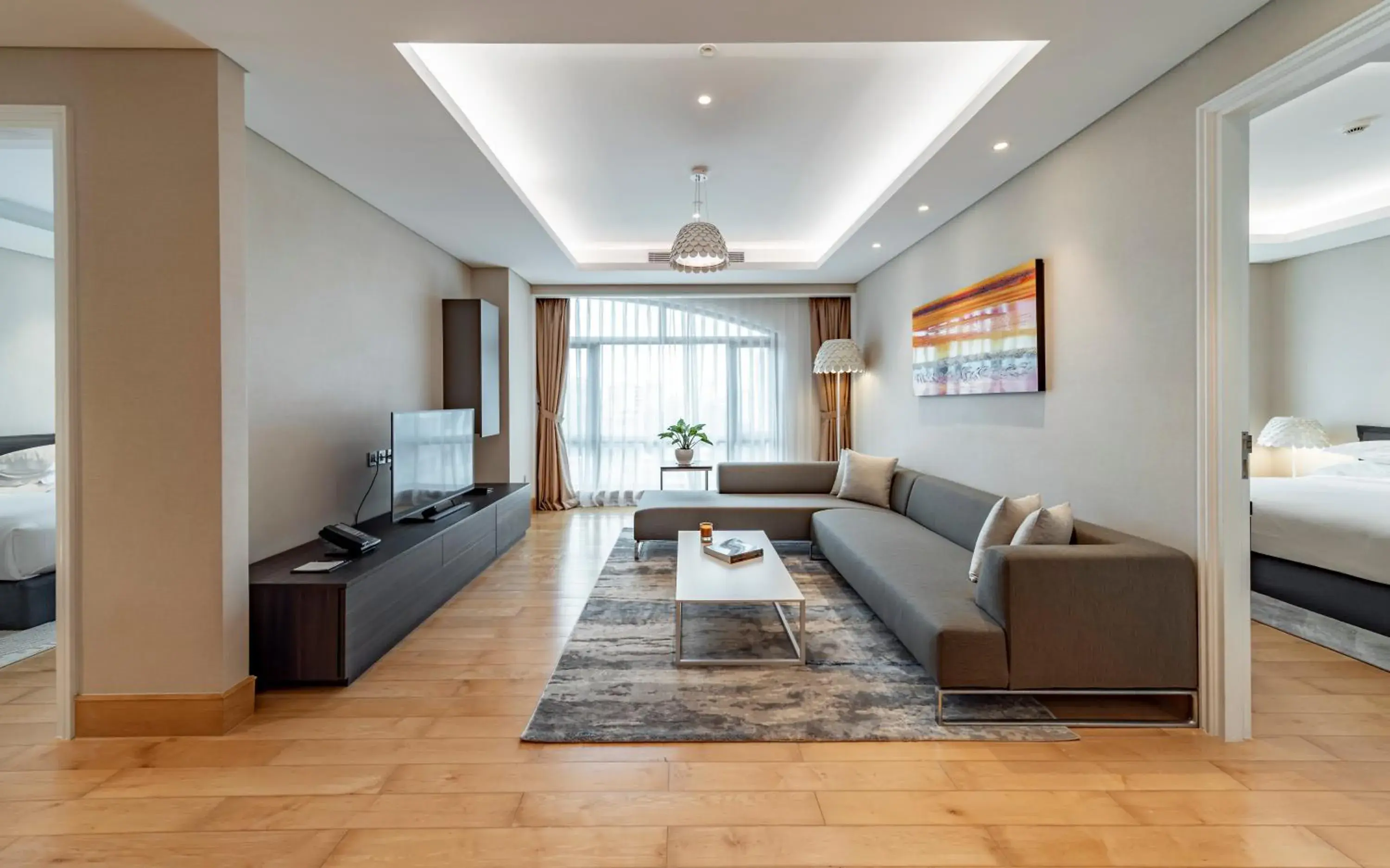 Living room, Bed in Sherwood Suites Living room, Bed in Sherwood Suites