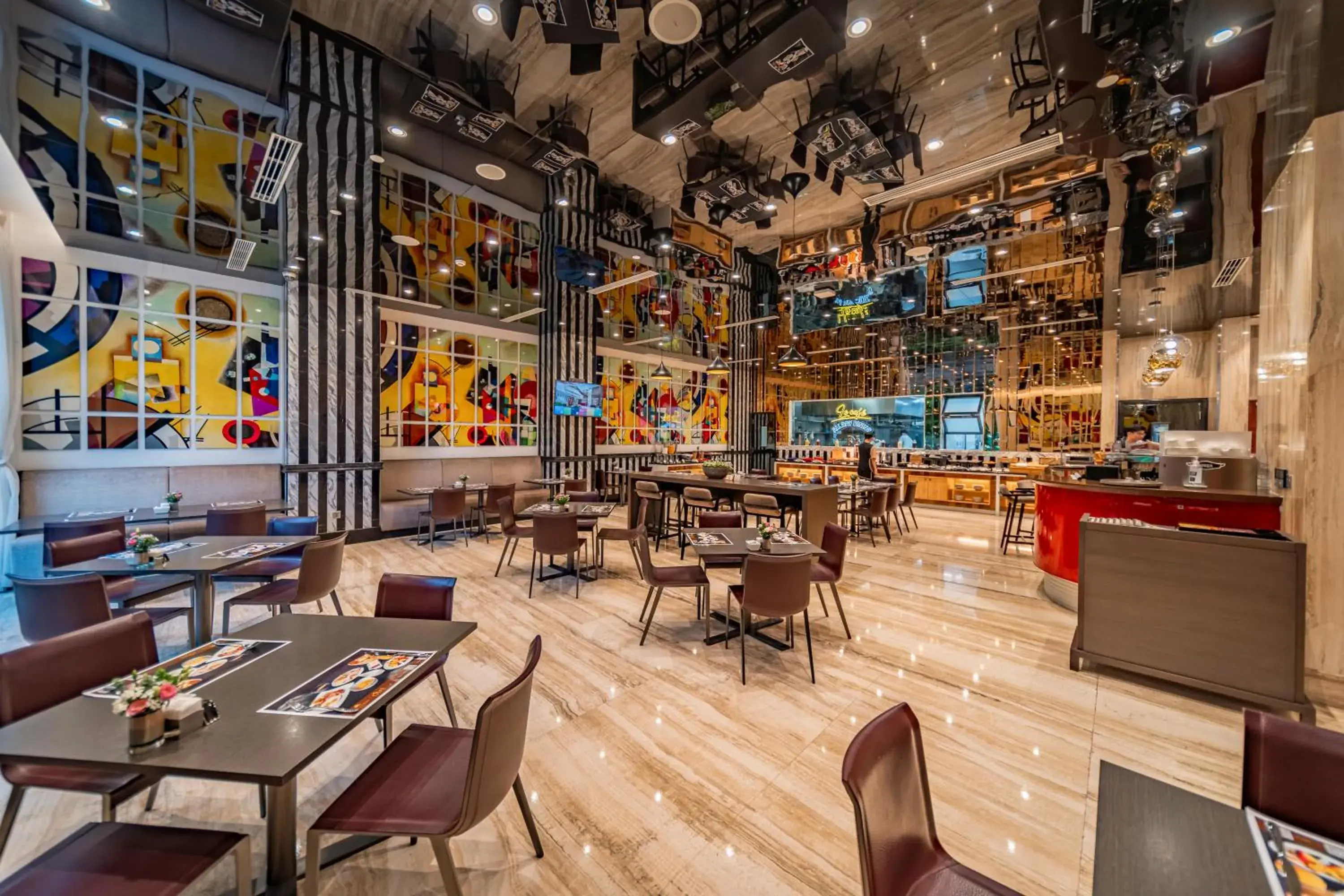 Restaurant/places to eat in Sherwood Suites Restaurant/places to eat in Sherwood Suites