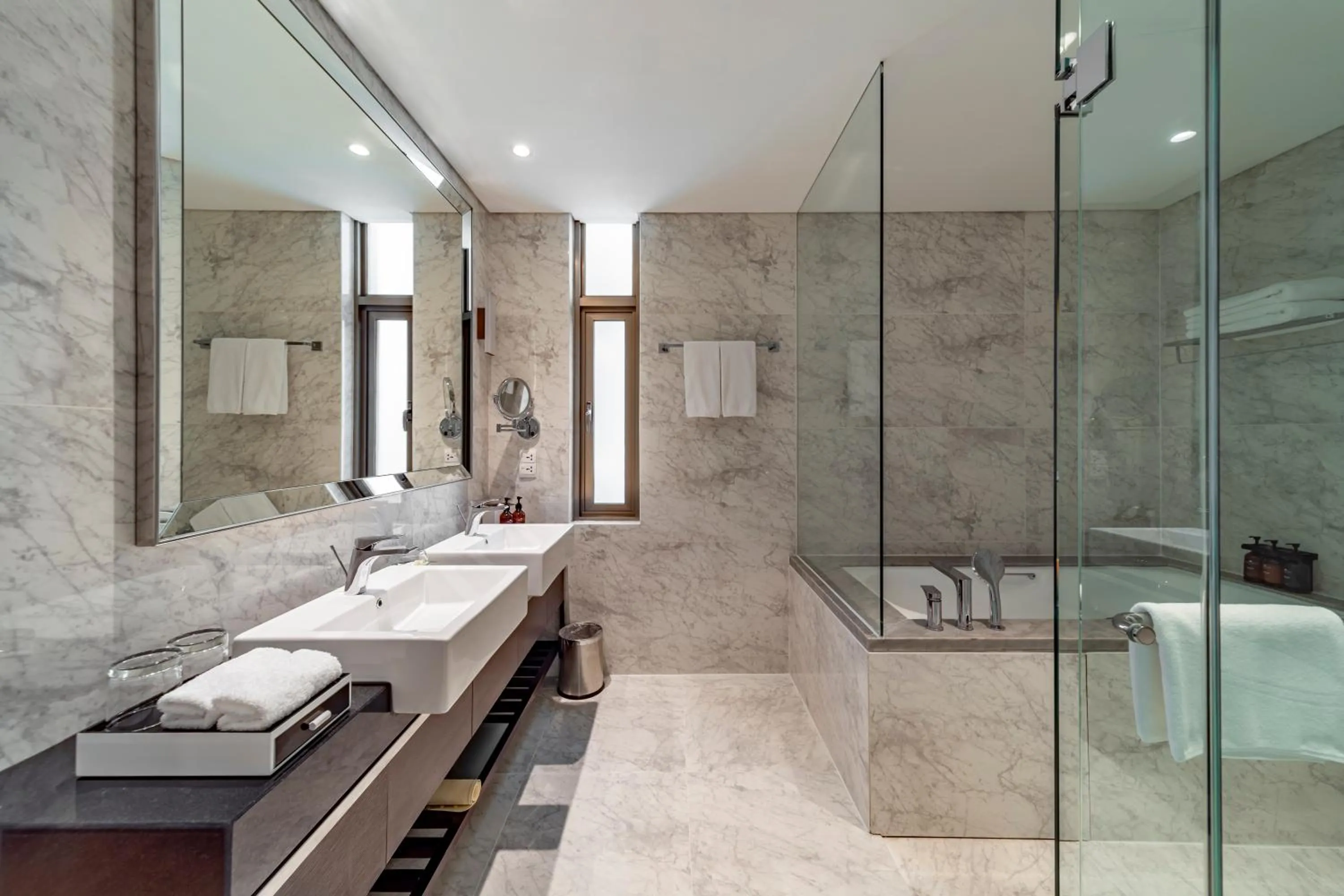 Shower in Sherwood Suites