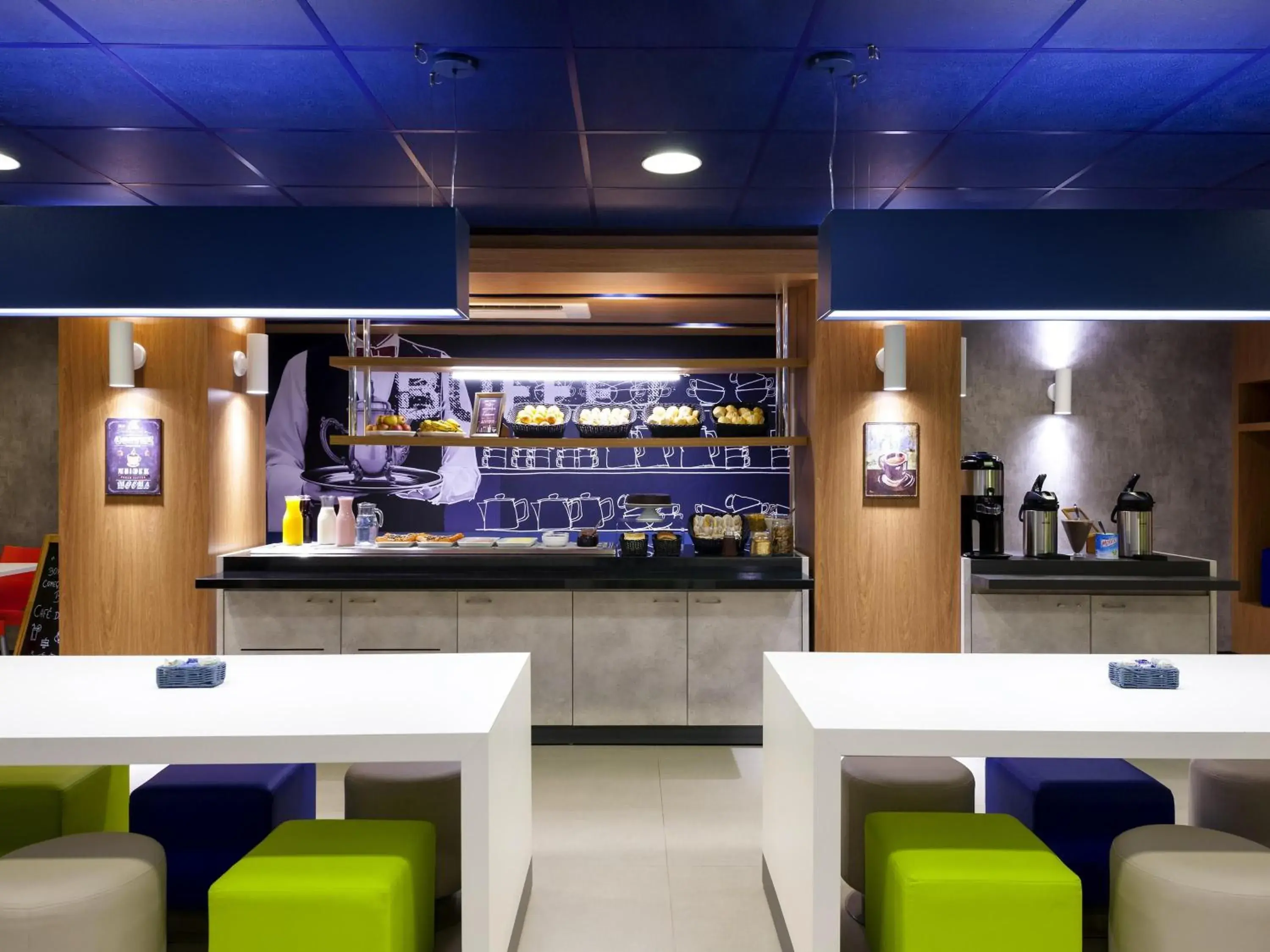 Restaurant/places to eat in ibis budget Campinas Aquidaban Restaurant/places to eat in ibis budget Campinas Aquidaban