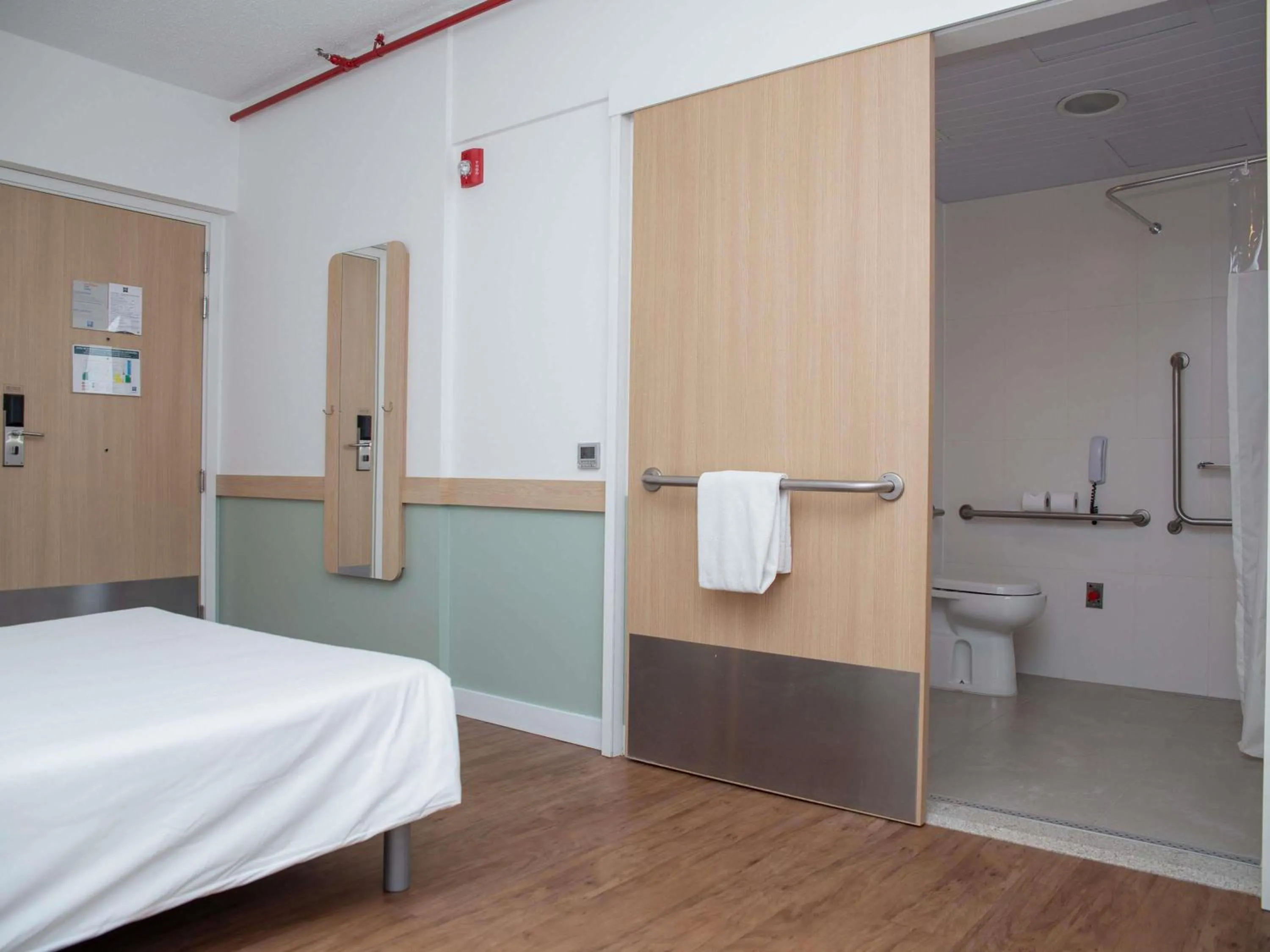 Bedroom, Bed in ibis budget Campinas Aquidaban