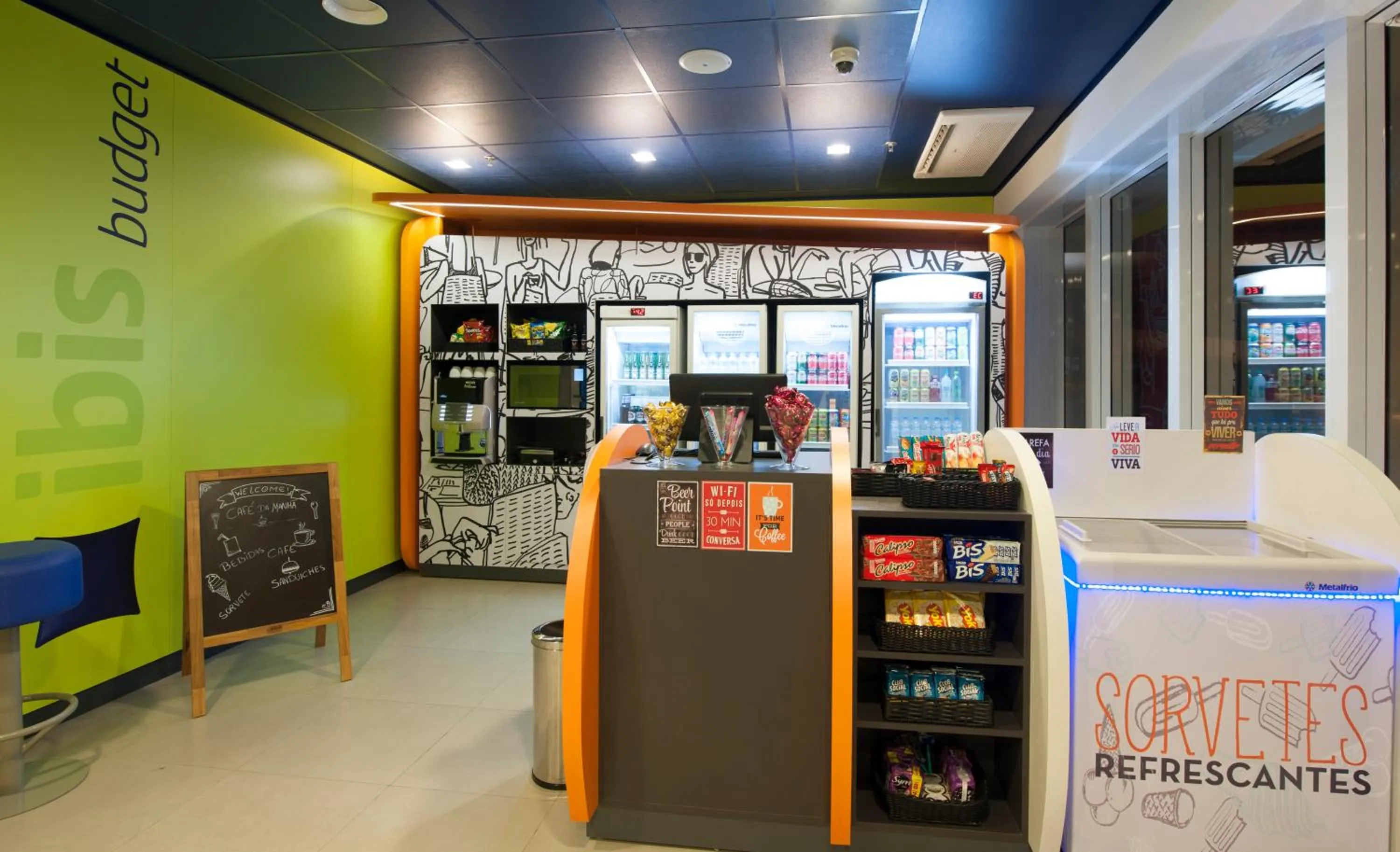 Supermarket/grocery shop in ibis budget Campinas Aquidaban