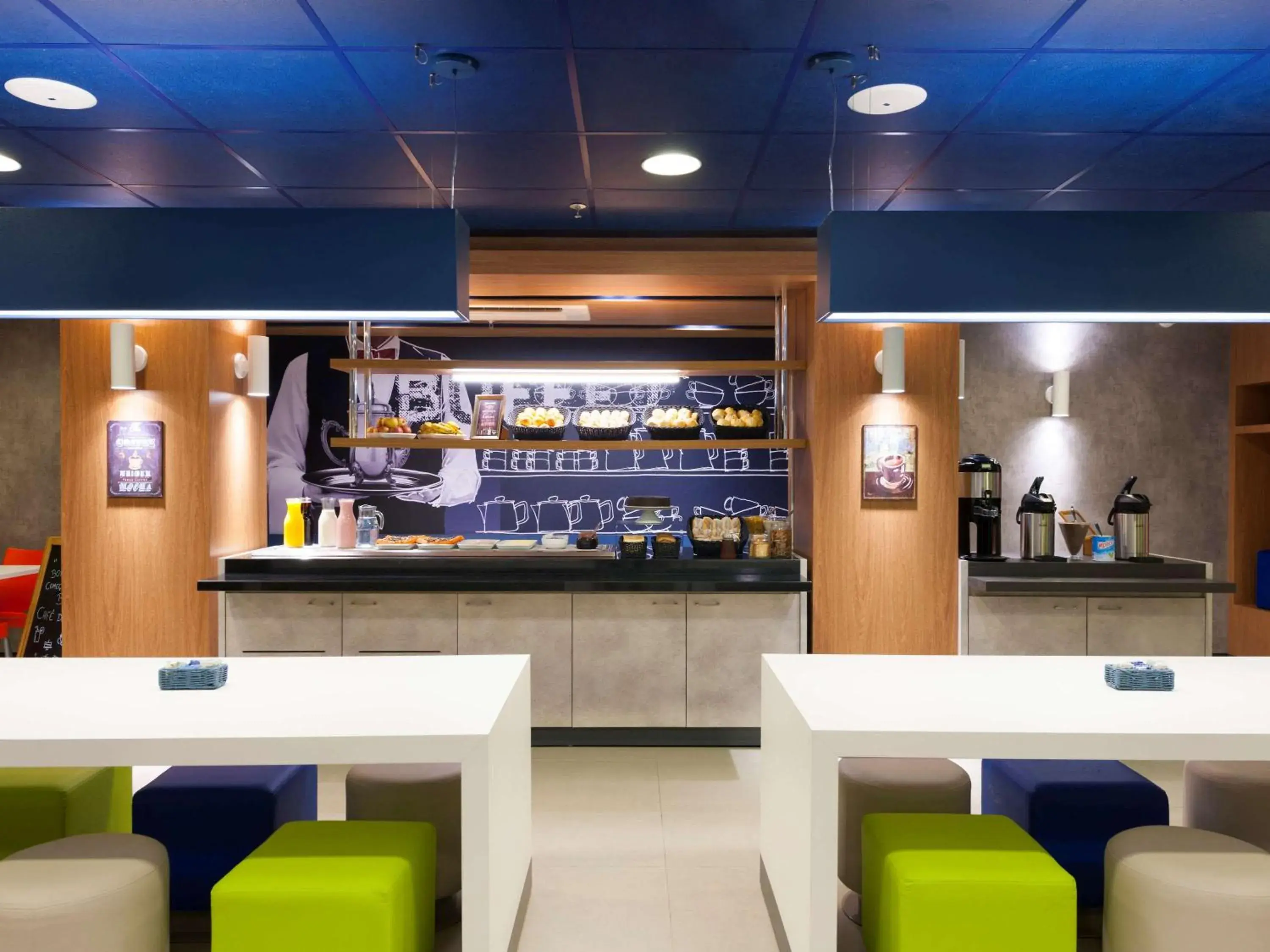 Restaurant/places to eat in ibis budget Campinas Aquidaban Restaurant/places to eat in ibis budget Campinas Aquidaban