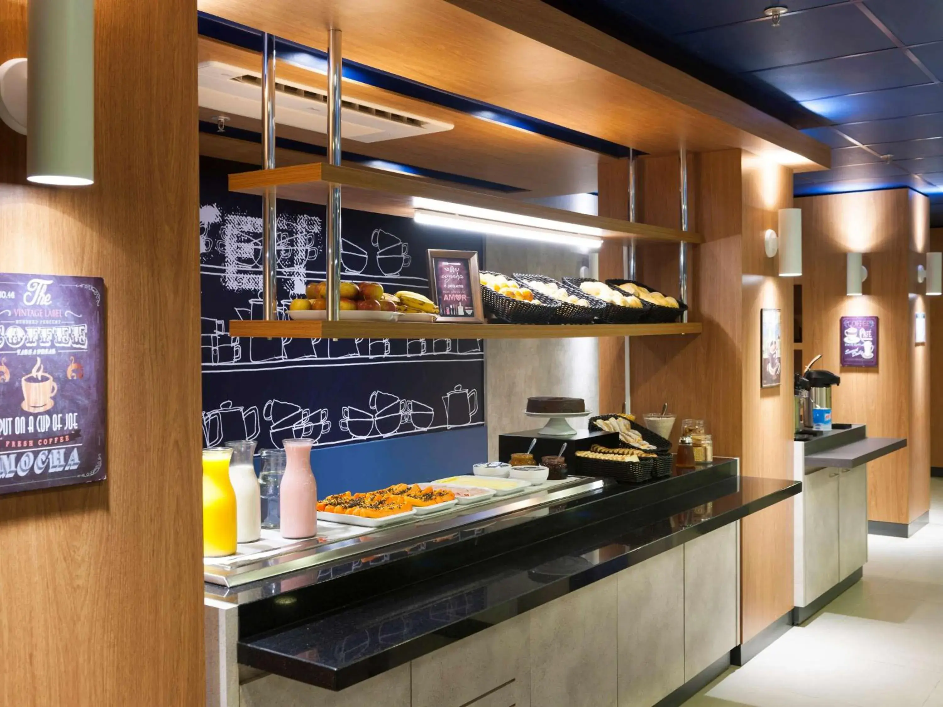 Restaurant/places to eat in ibis budget Campinas Aquidaban Restaurant/places to eat in ibis budget Campinas Aquidaban