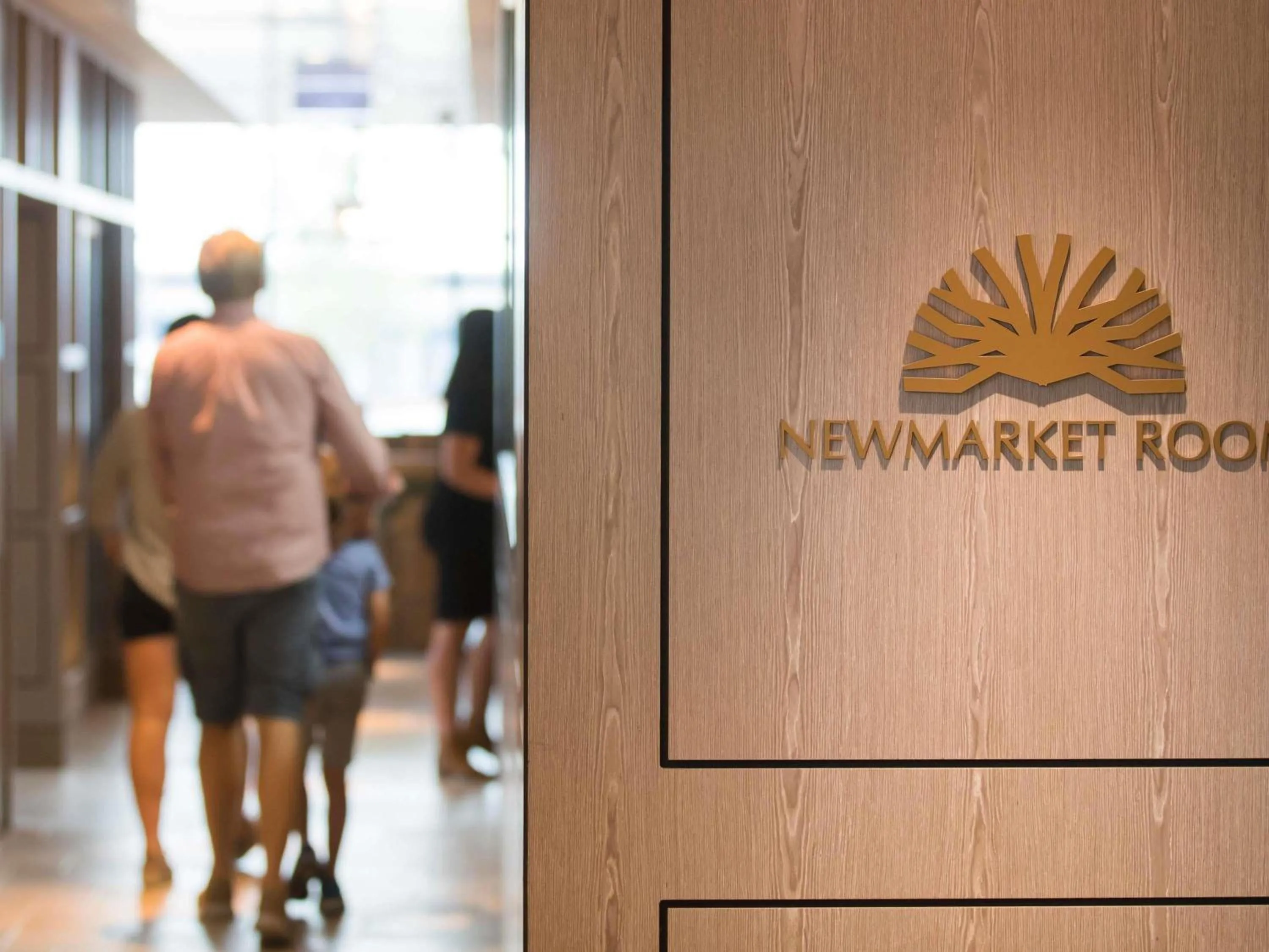 Breakfast in The William Inglis Mgallery