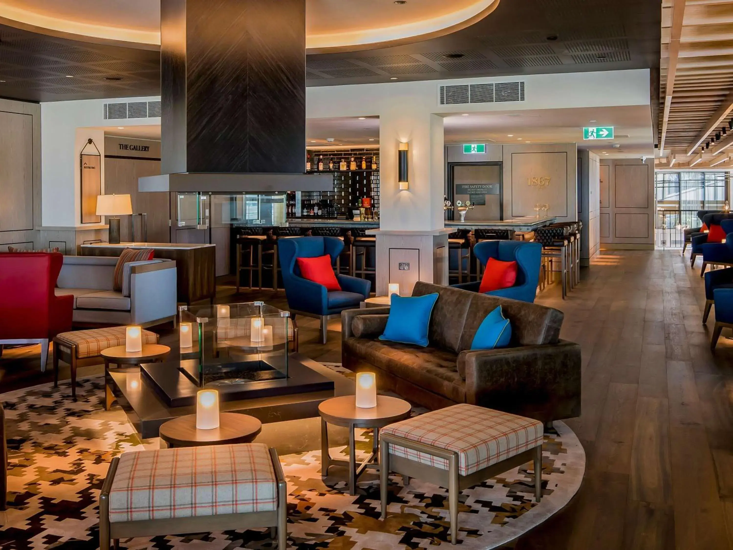Lounge or bar in The William Inglis Mgallery Lounge or bar in The William Inglis Mgallery