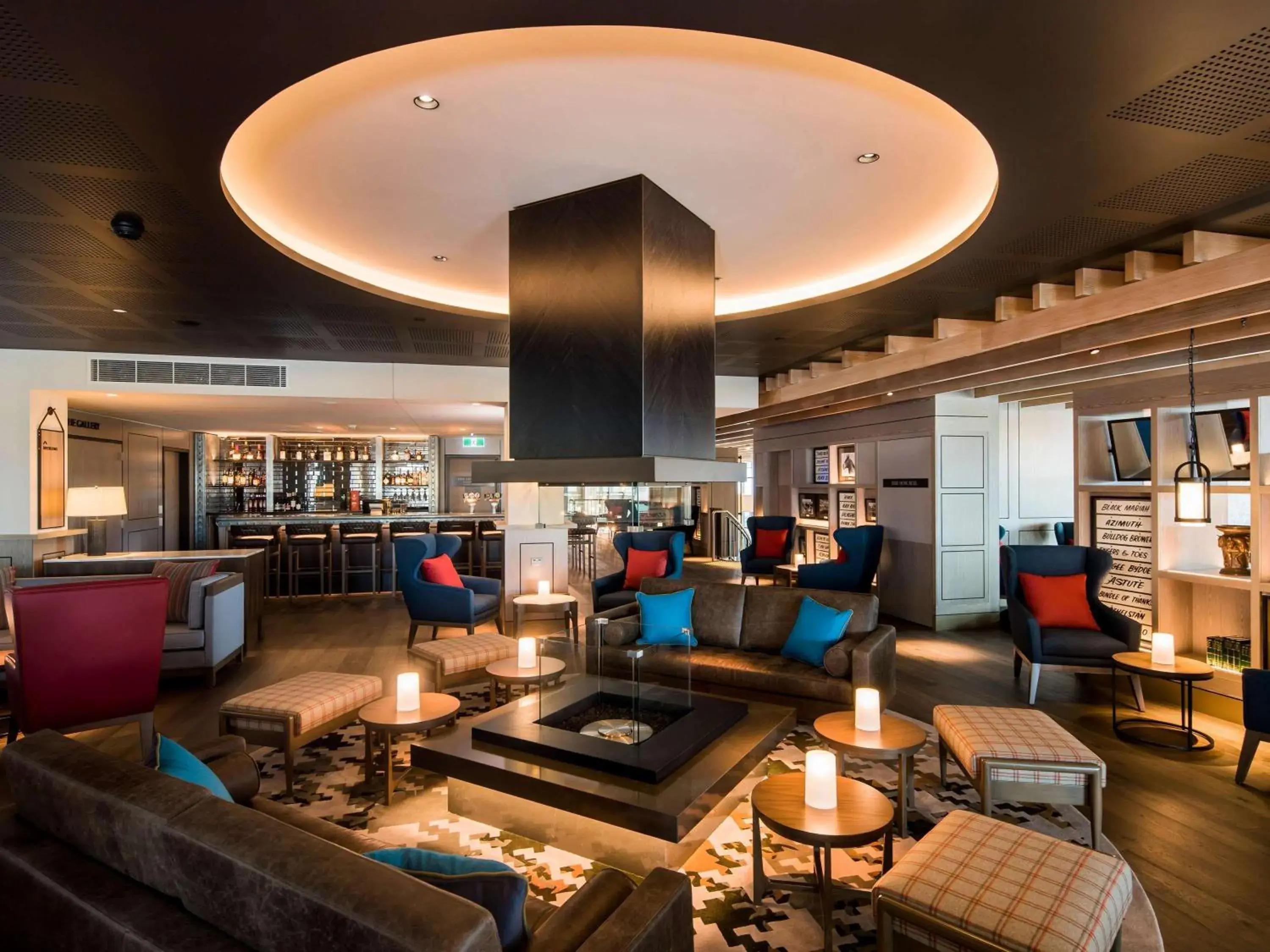 Lounge or bar in The William Inglis Mgallery Lounge or bar in The William Inglis Mgallery