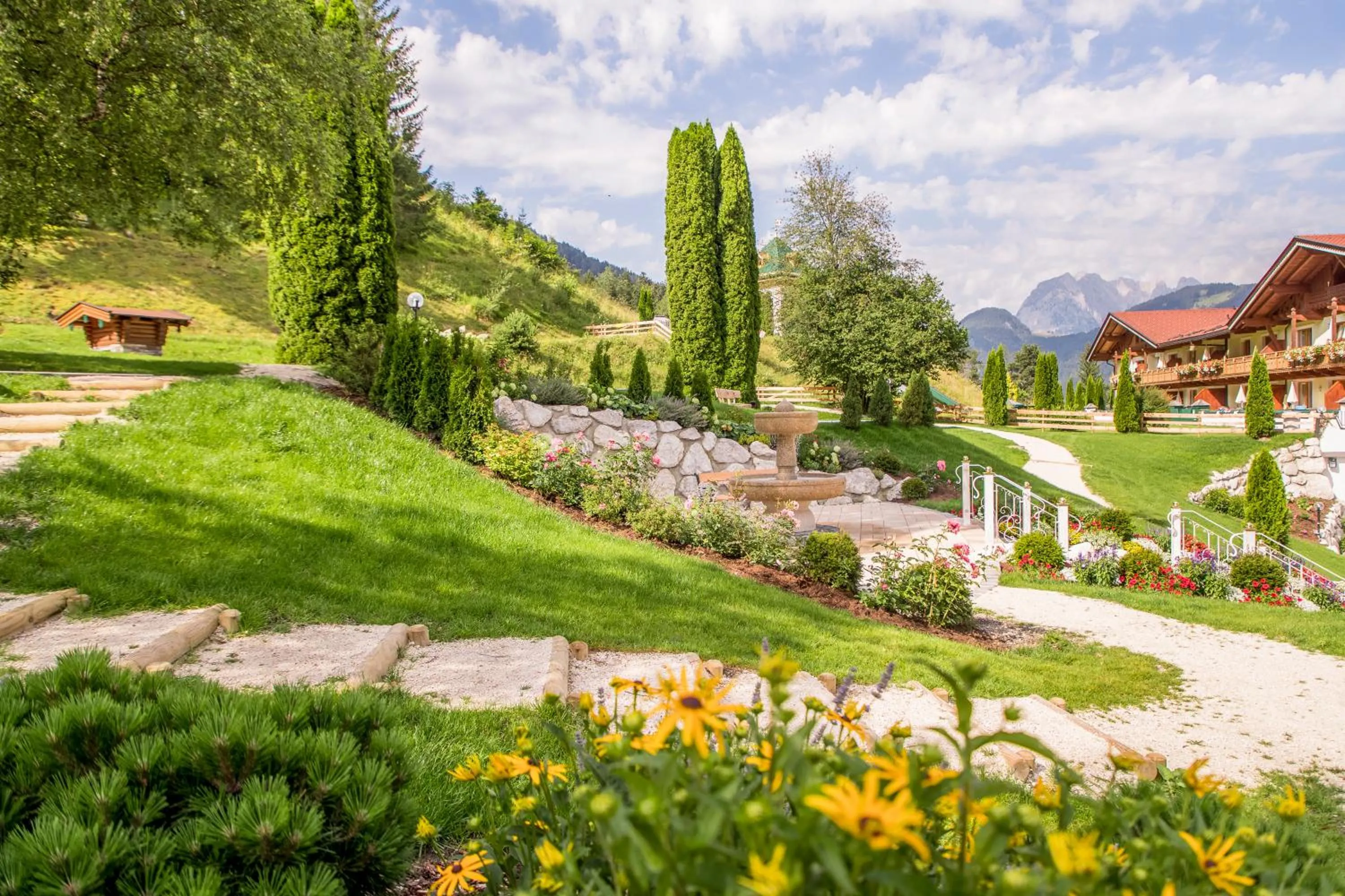Garden view in Der Lärchenhof
