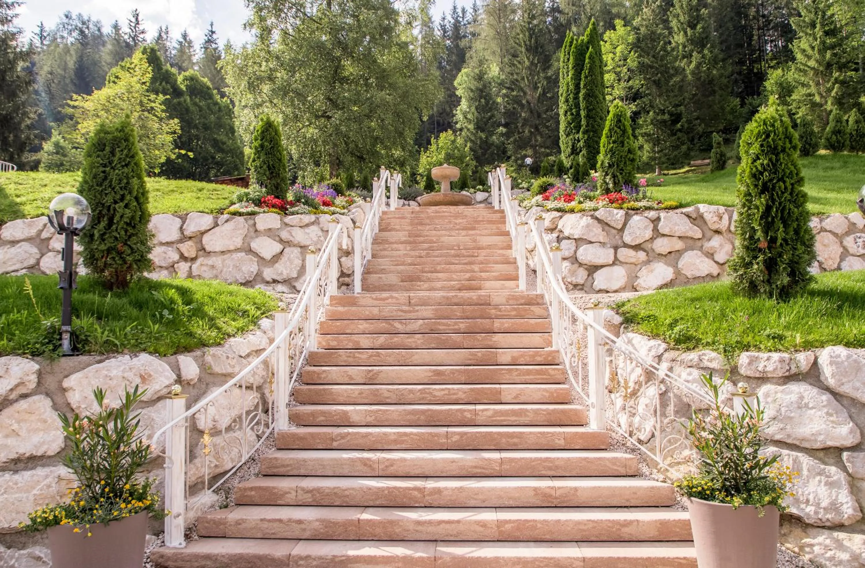 Garden view in Der Lärchenhof