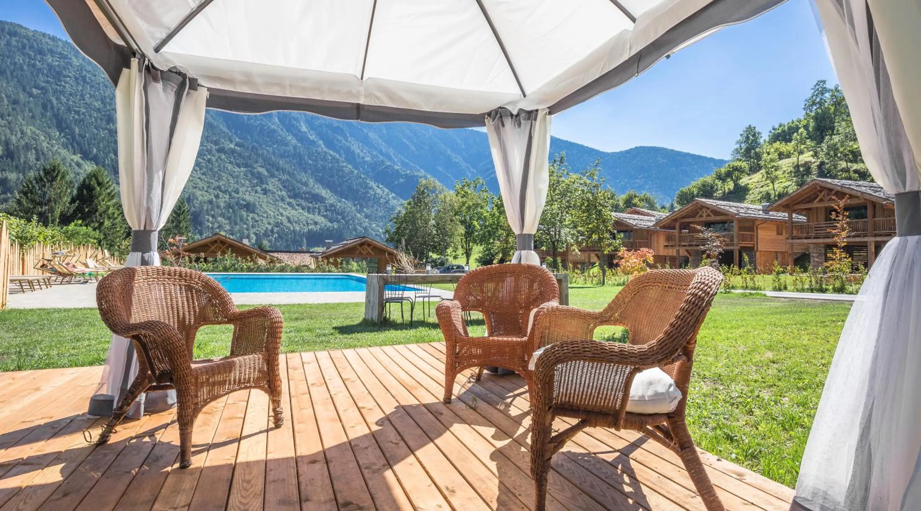 Garden in LMC Guesthouse