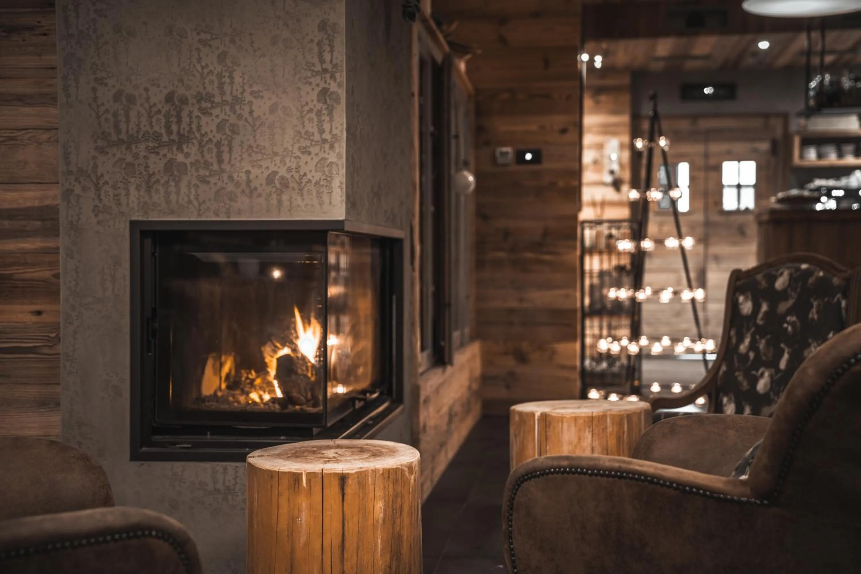 Lounge or bar in LMC Guesthouse