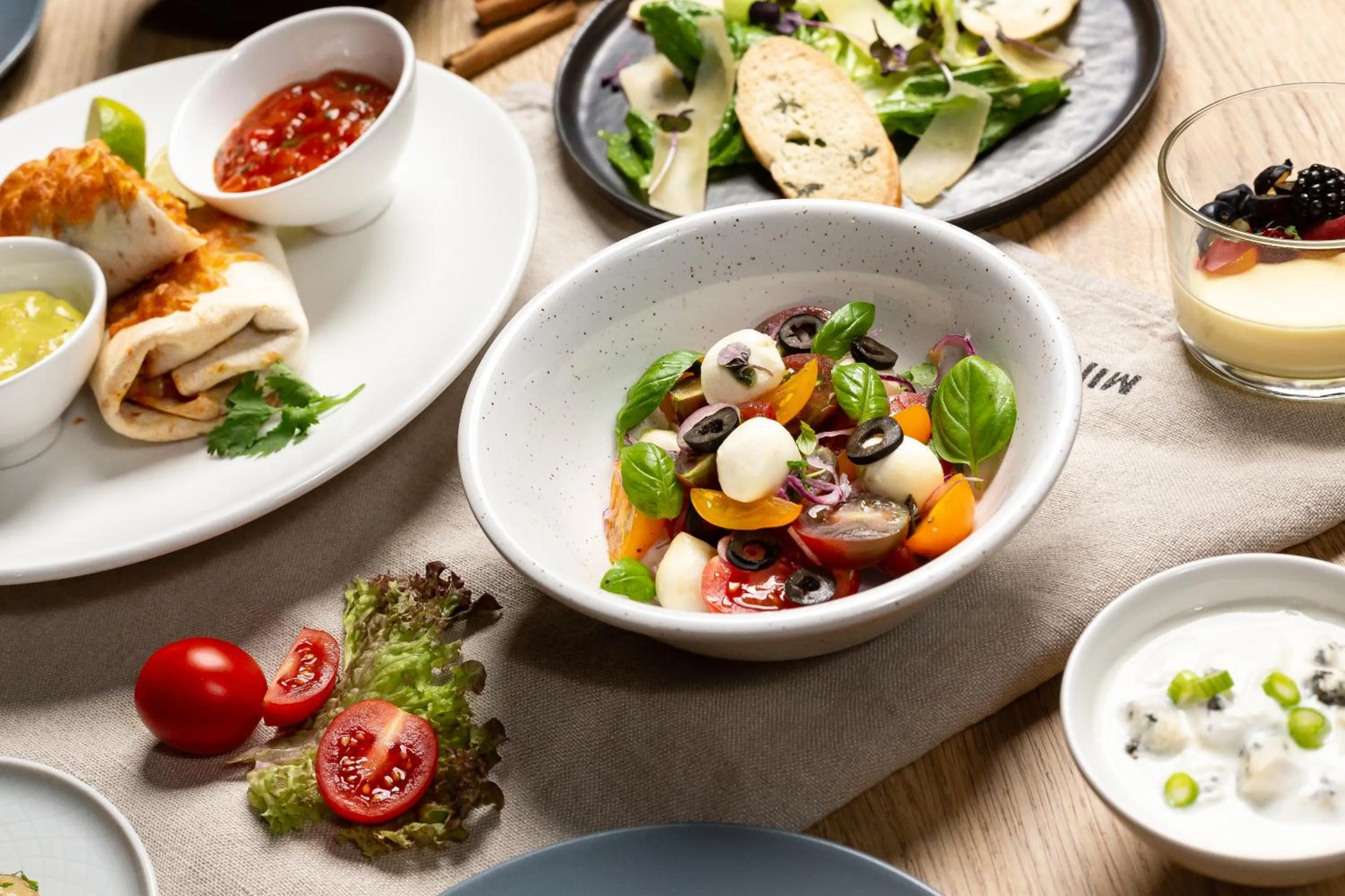 Restaurant/places to eat in Corner Hotel