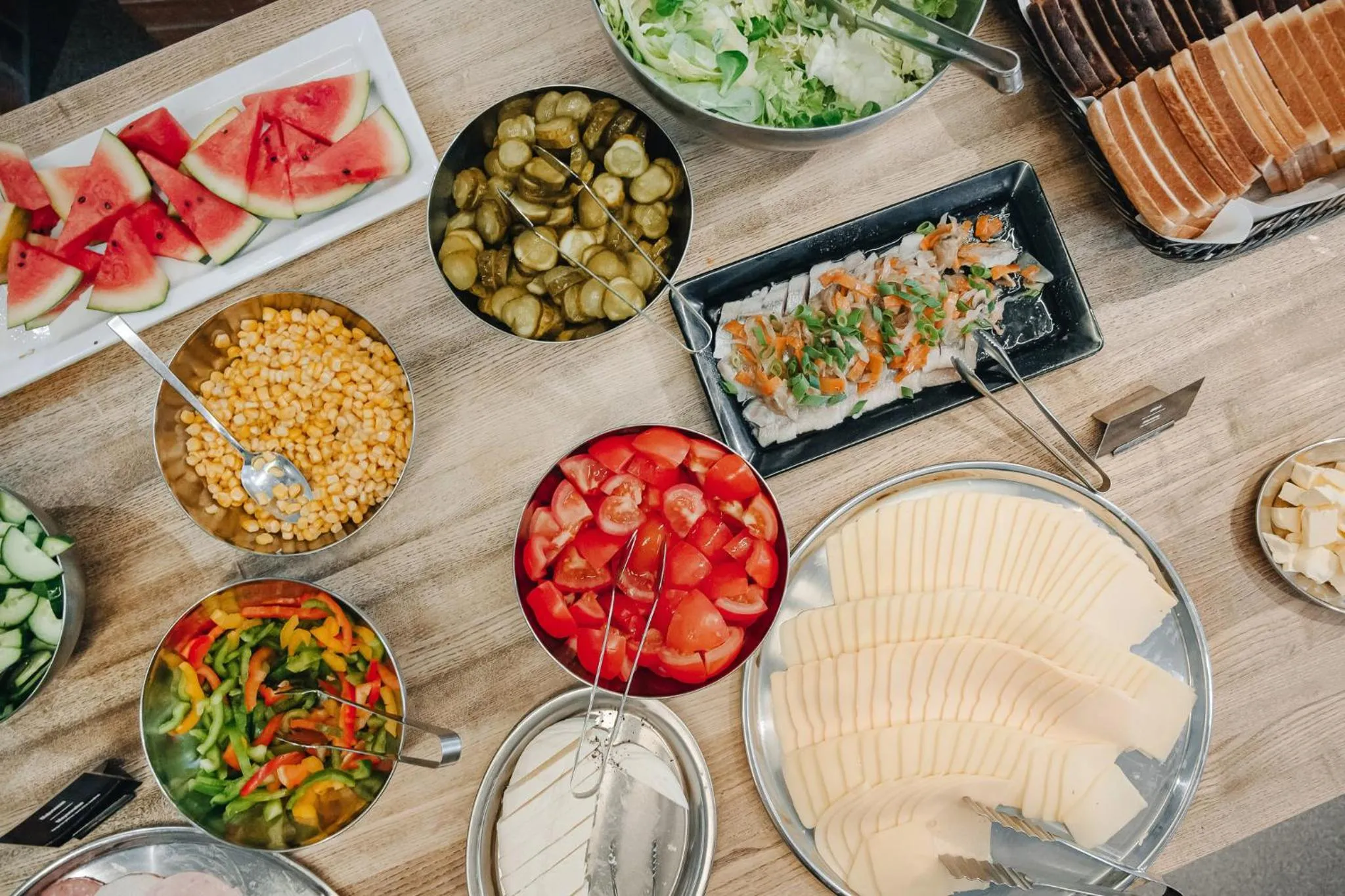 Food and drinks in Corner Hotel