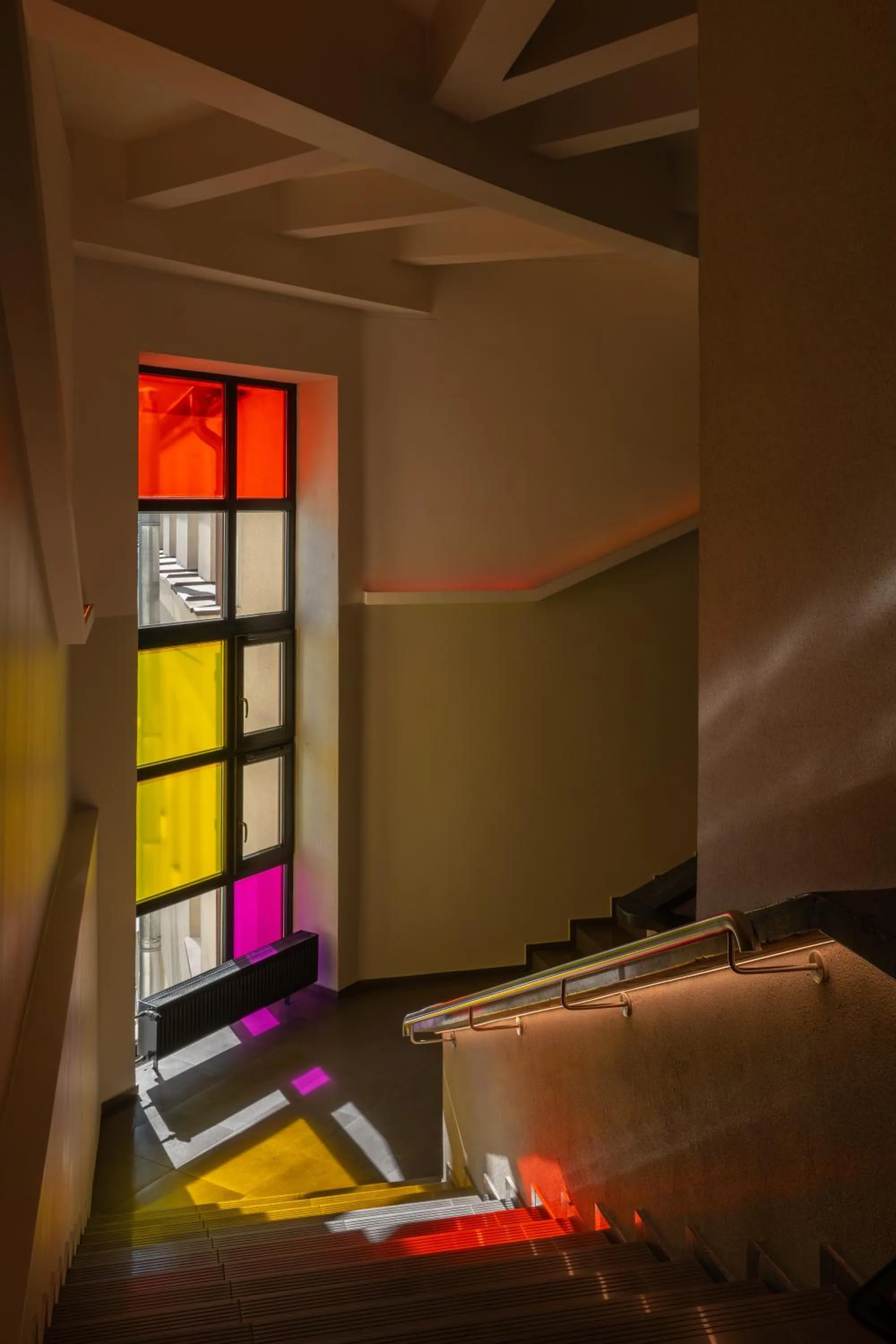 Property building, Bed in Corner Hotel