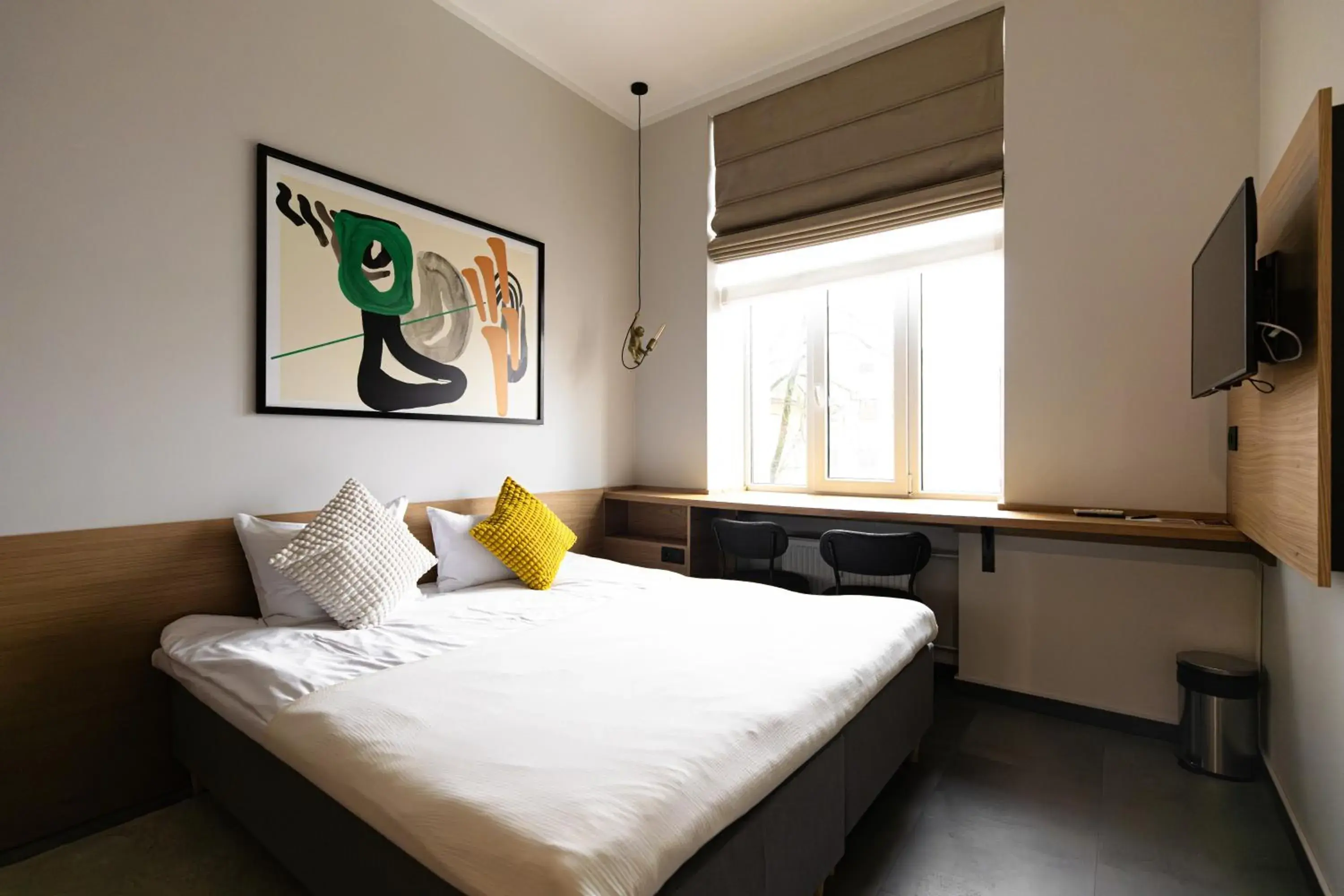 Photo of the whole room, Bed in Corner Hotel Photo of the whole room, Bed in Corner Hotel