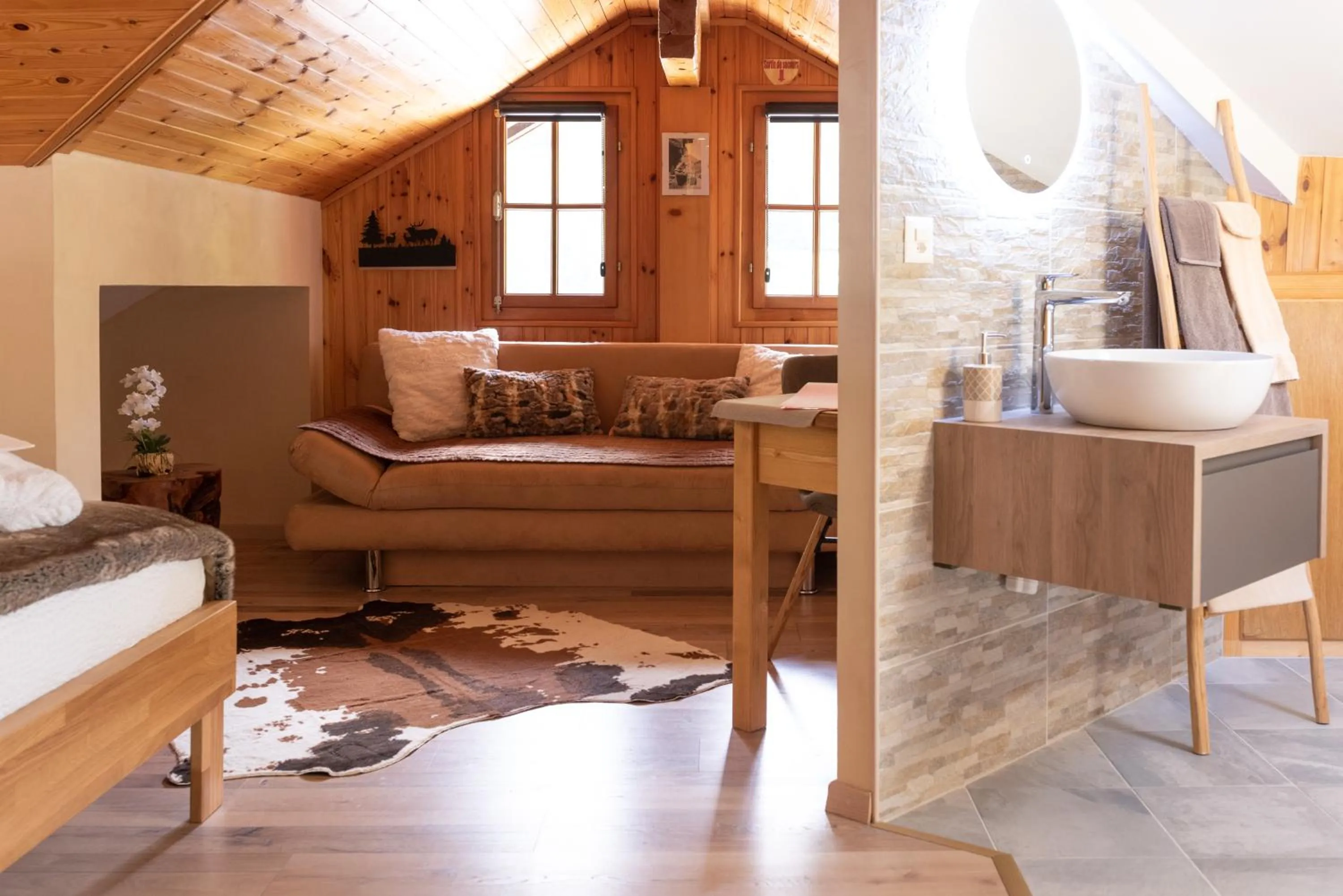 Other, Bed in Hôtel Dents de Veisivi