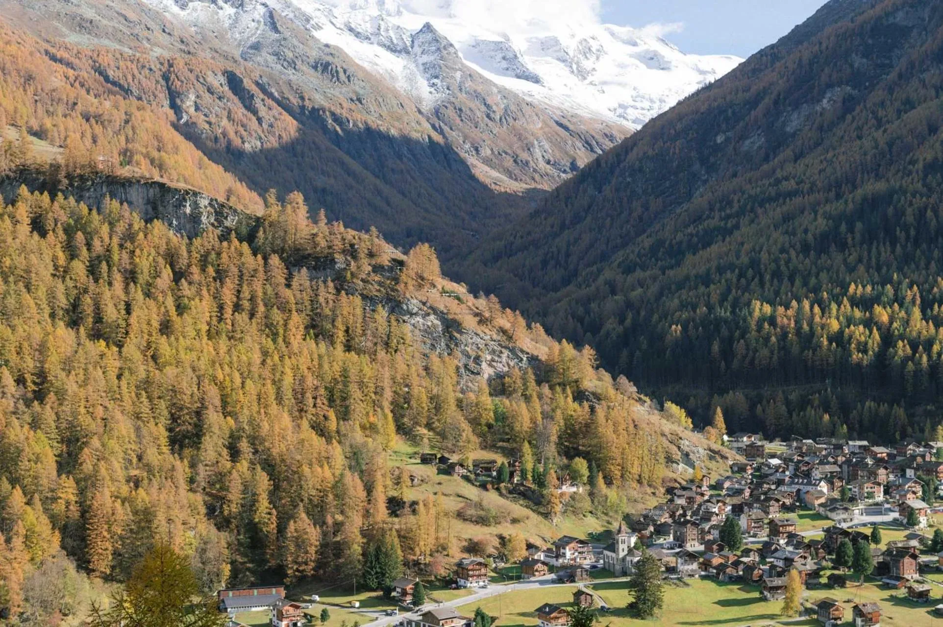 City view in Hôtel Dents de Veisivi