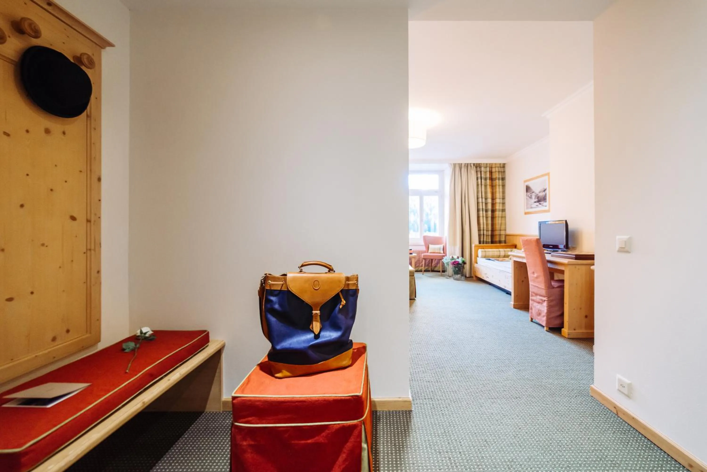 Bedroom, Bed in Schloss Hotel & Spa Pontresina