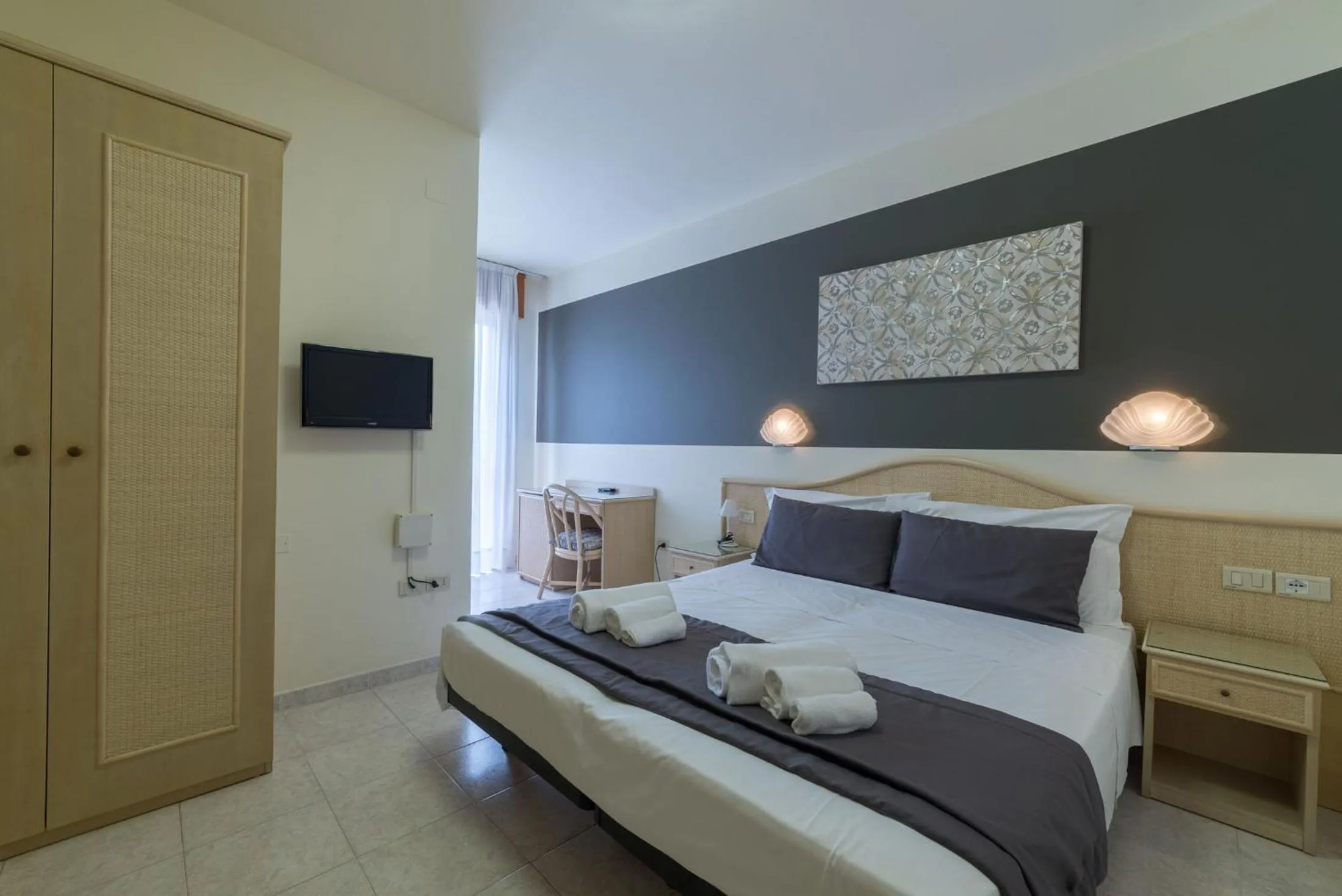 Bedroom, Bed in Hotel Airone