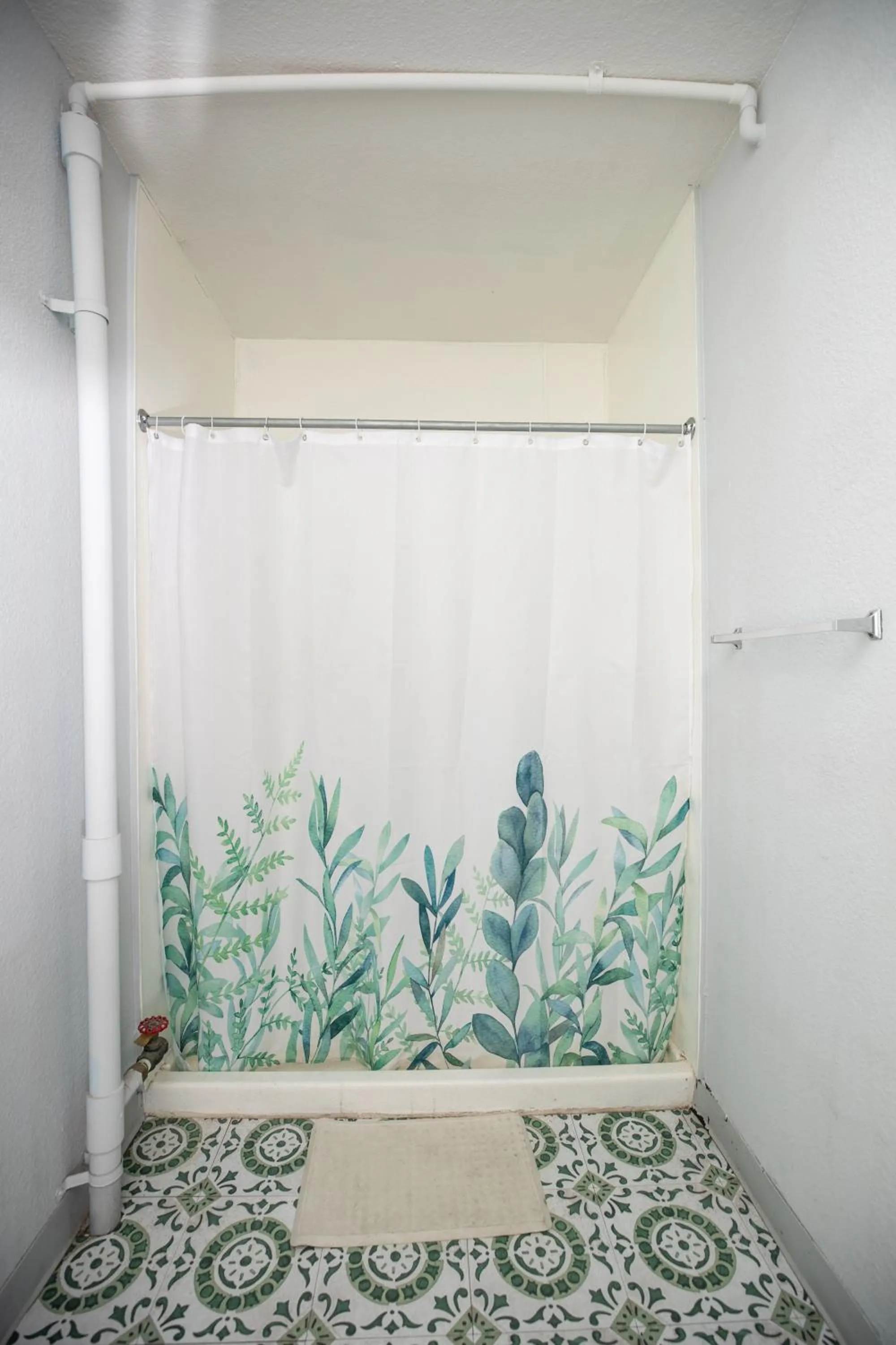 Bathroom in Bungalows Hostel