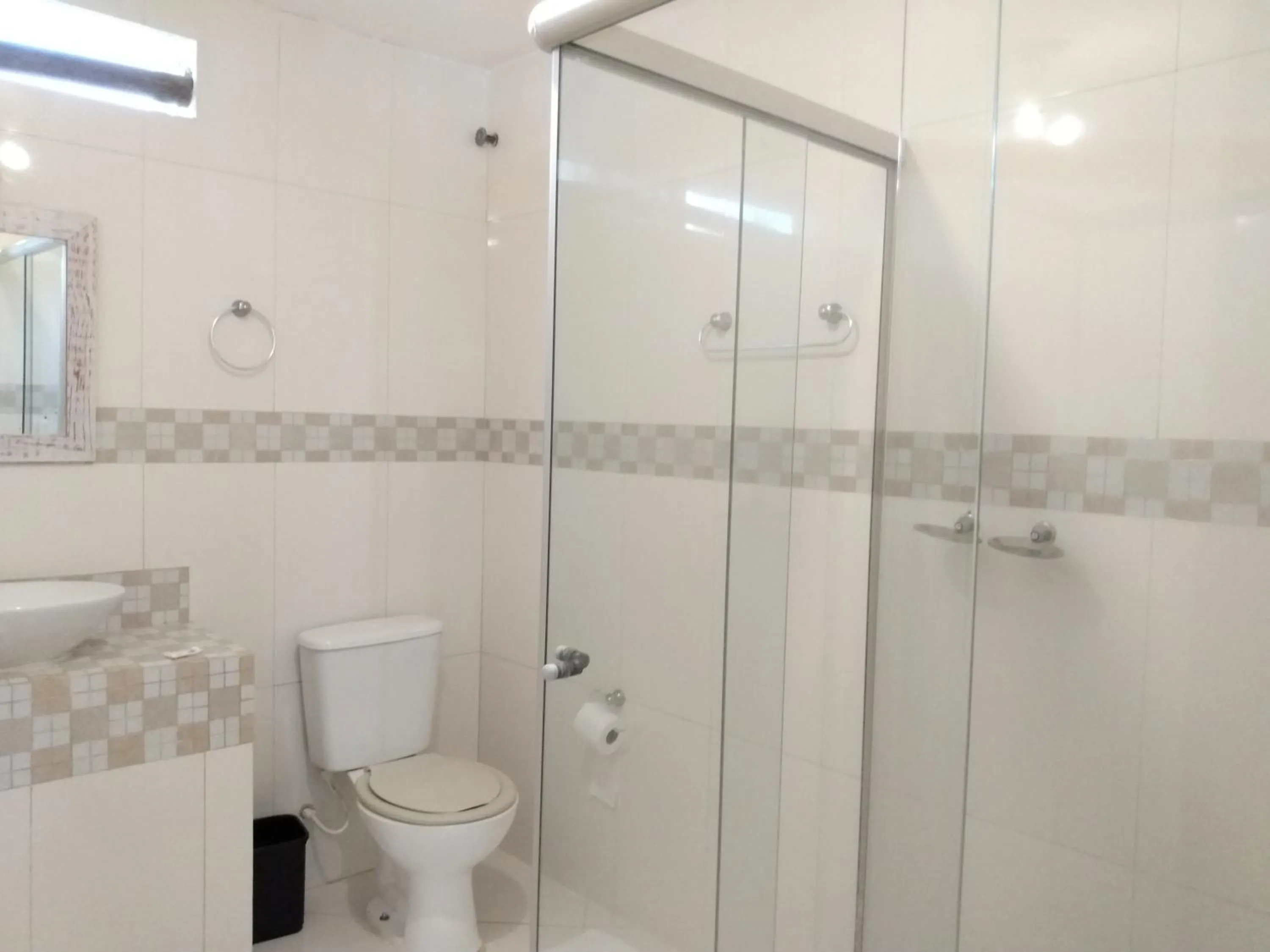 Bathroom in Pousada Praia do Flamengo