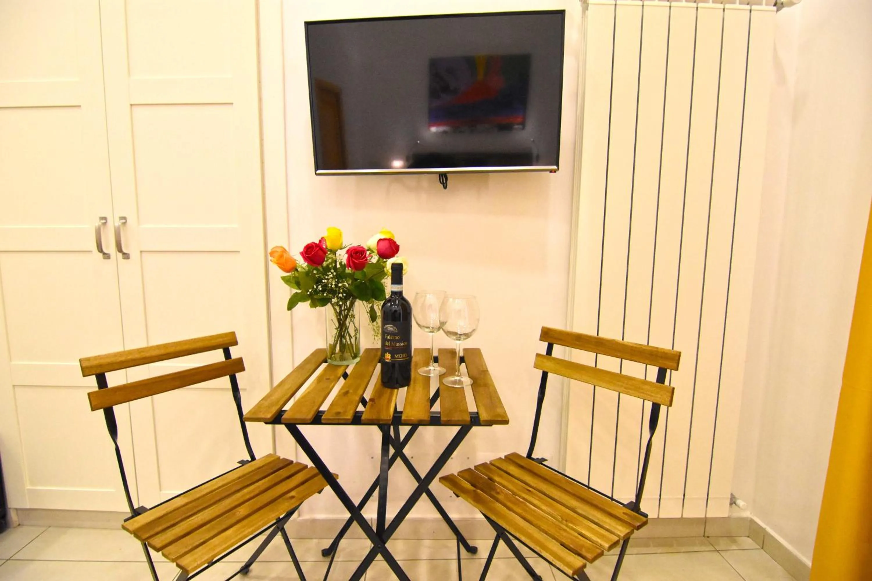 TV and multimedia in B&B Ninarella Napoli