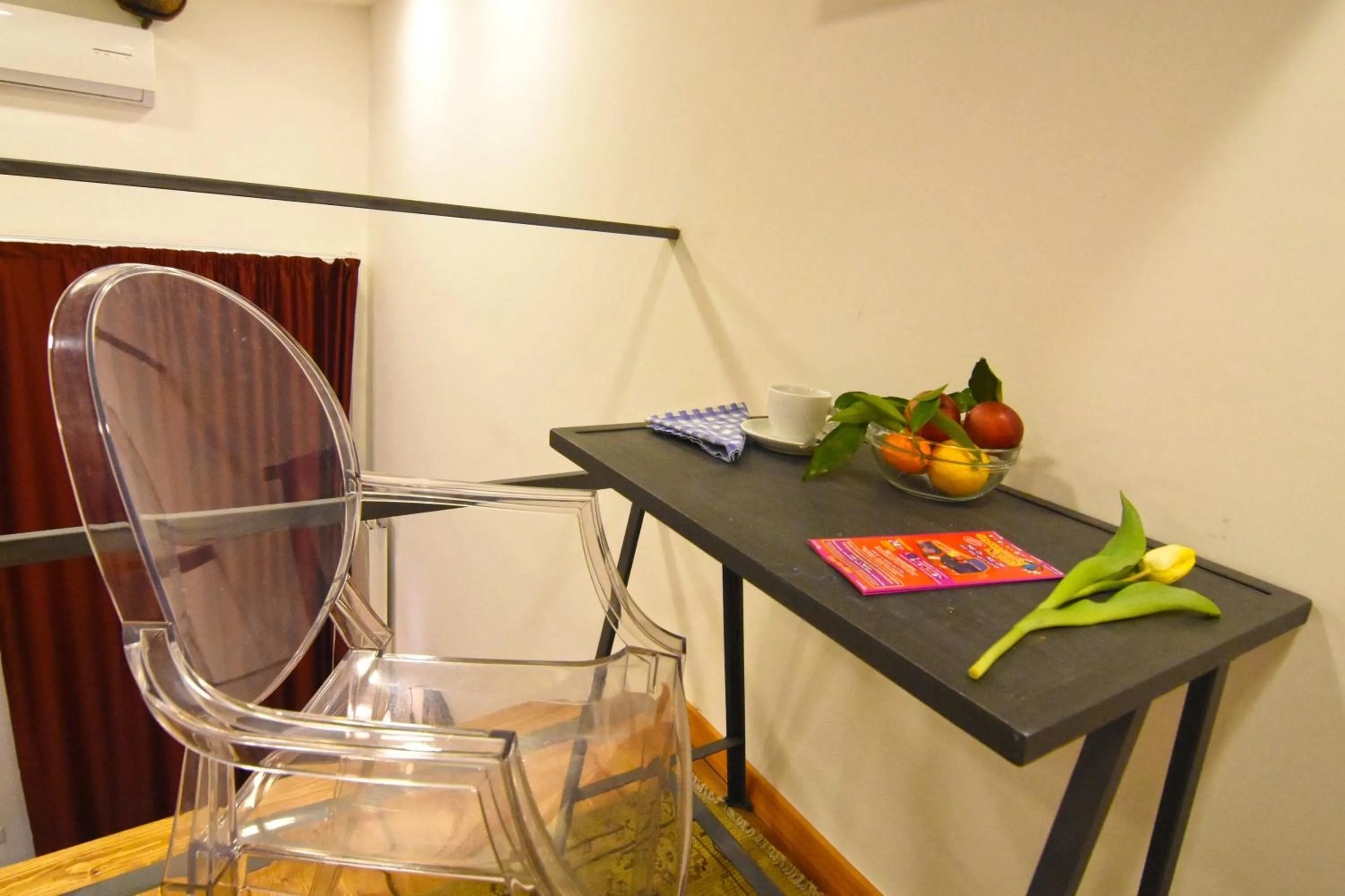 Decorative detail in B&B Ninarella Napoli