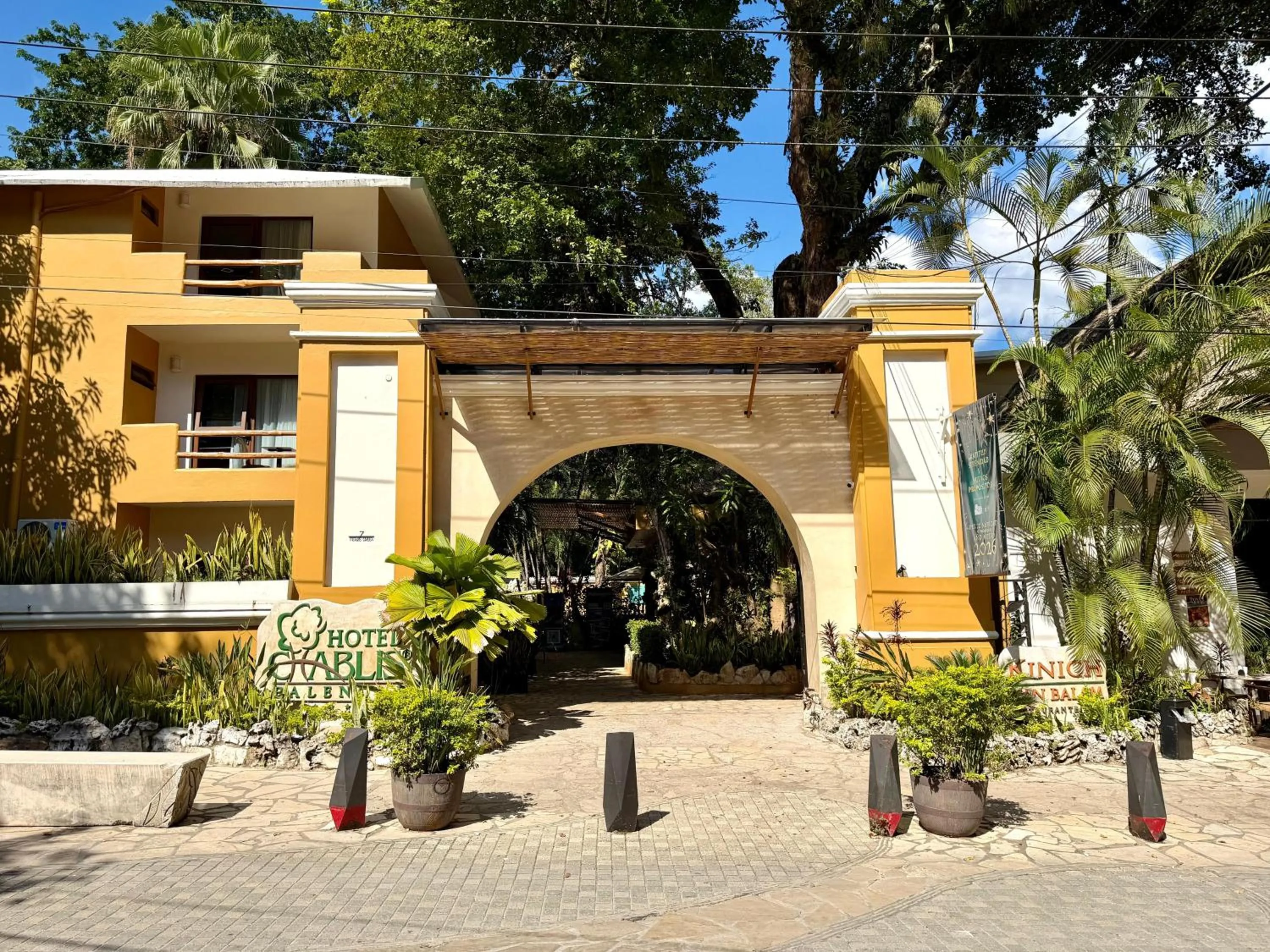 Facade/entrance in Hotel Chablis Palenque