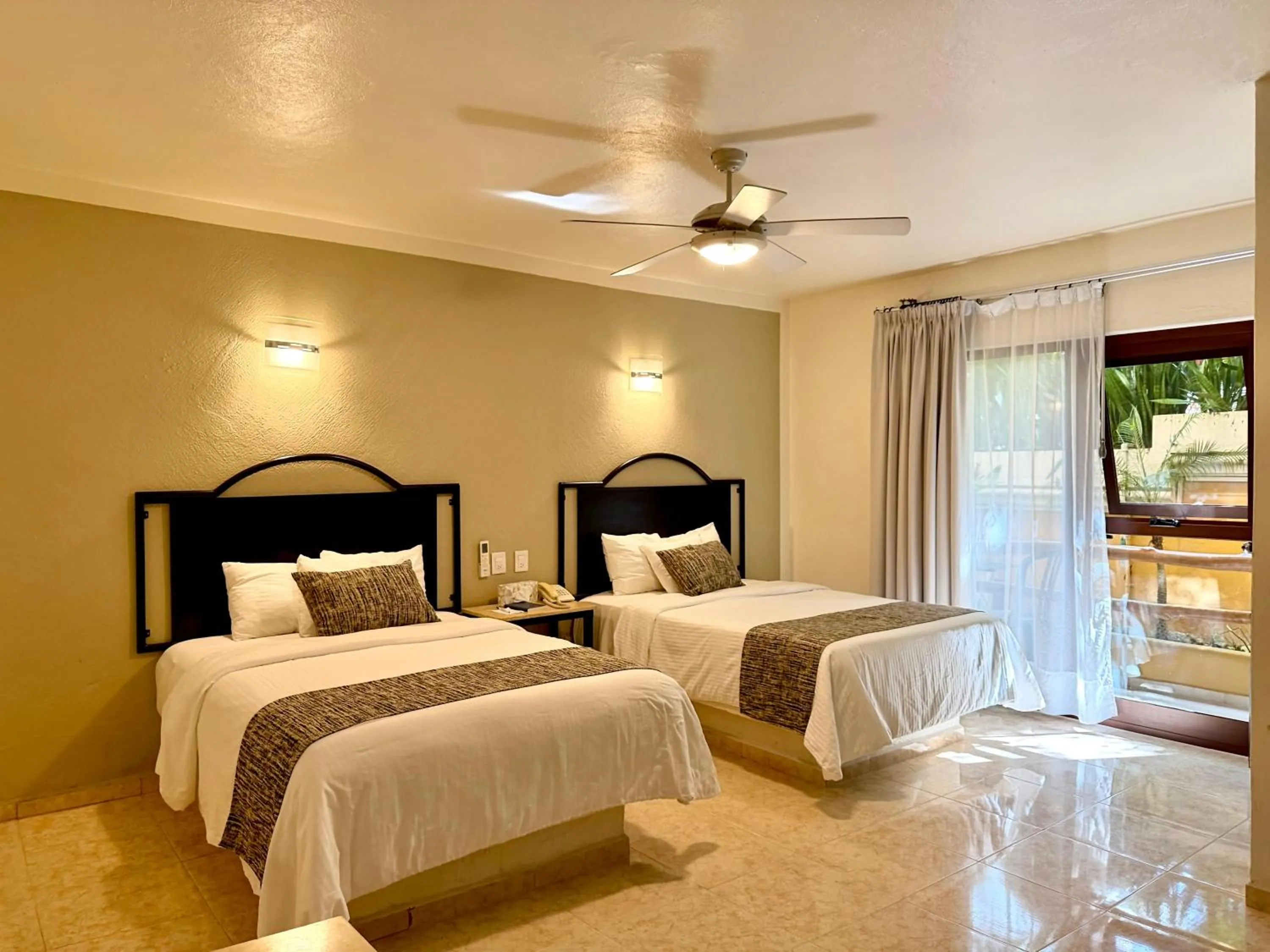 Bed in Hotel Chablis Palenque