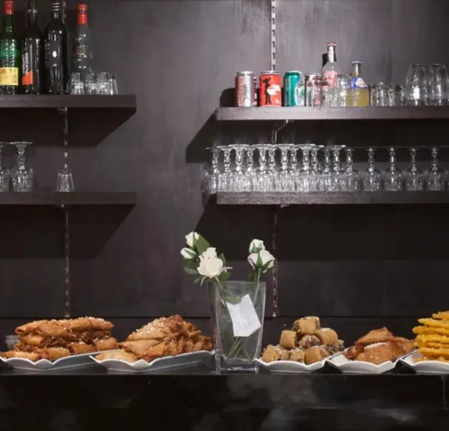 Restaurant/places to eat in Hôtel Lebron Restaurant/places to eat in Hôtel Lebron