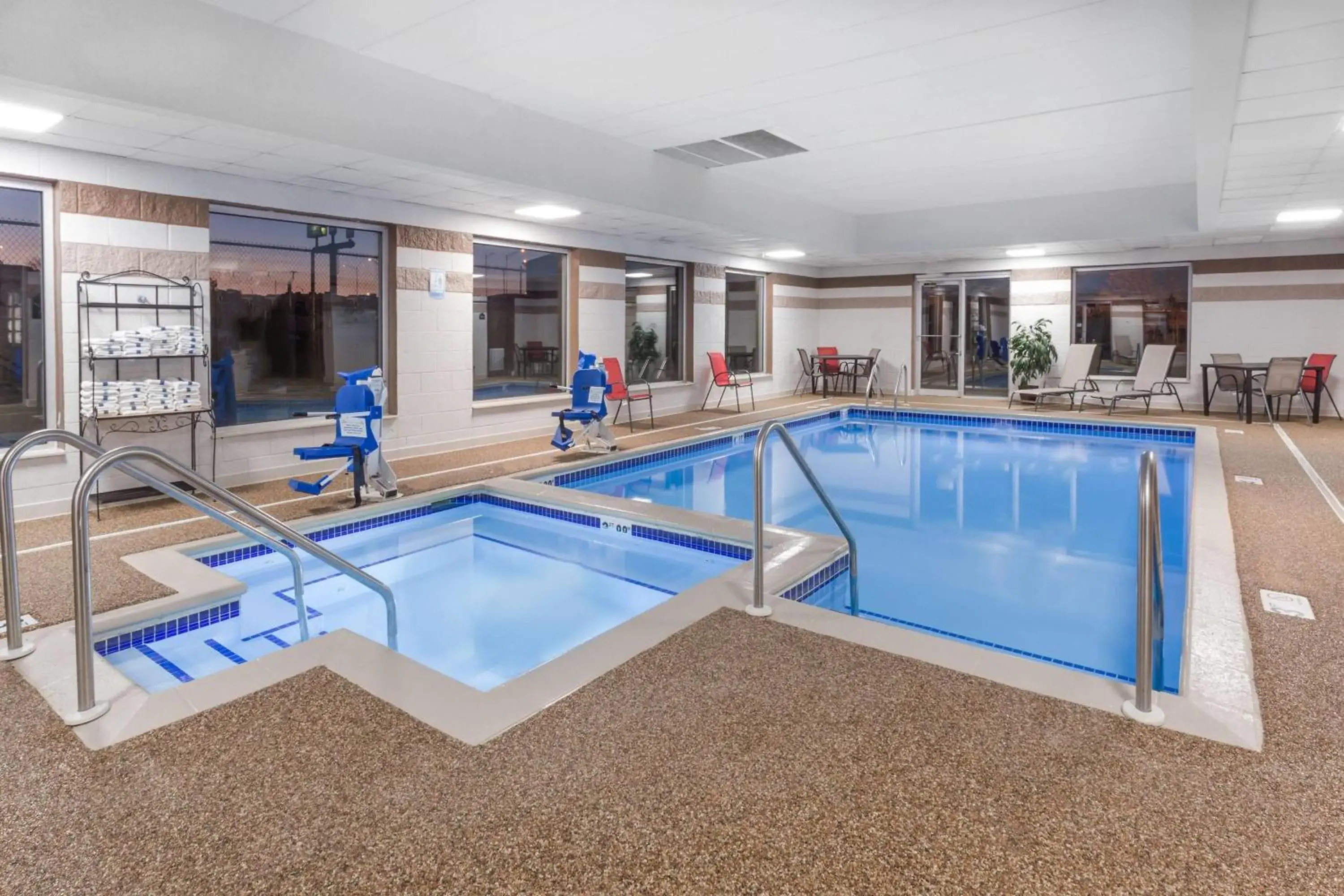 Pool view in Wingate by Wyndham Joliet Pool view in Wingate by Wyndham Joliet