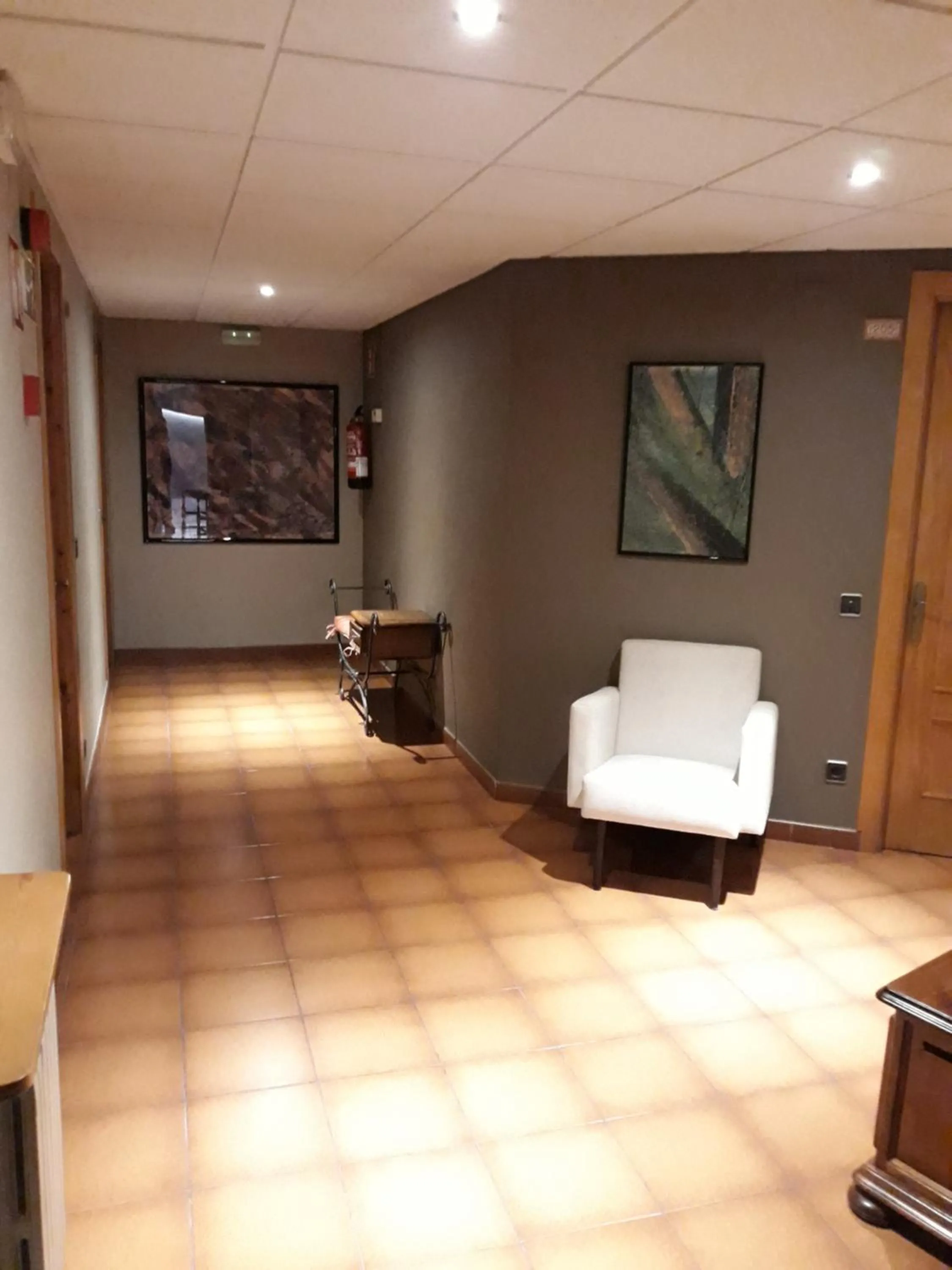 Property building in Hotel Aragüells