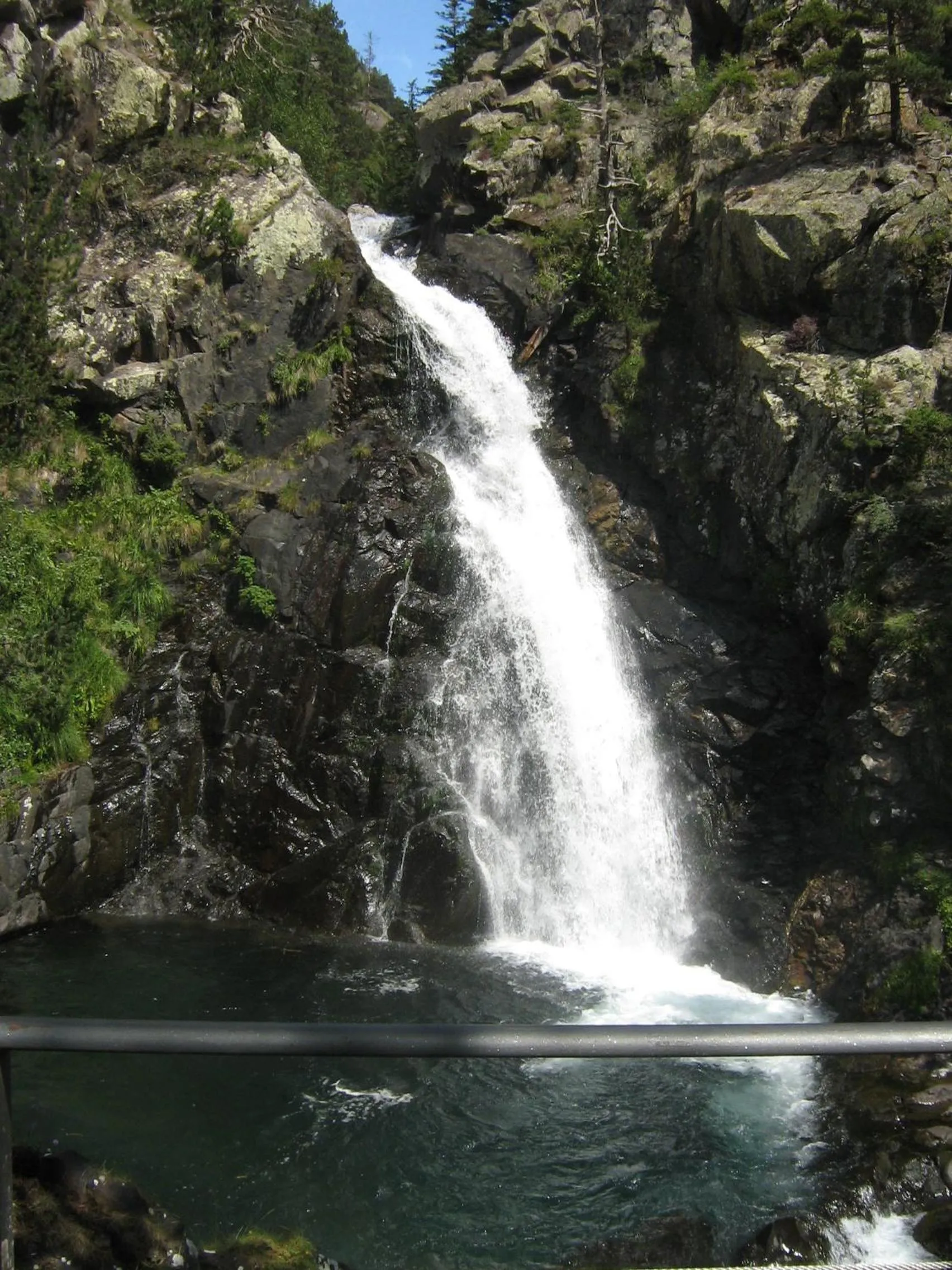 Hiking in Hotel Aragüells
