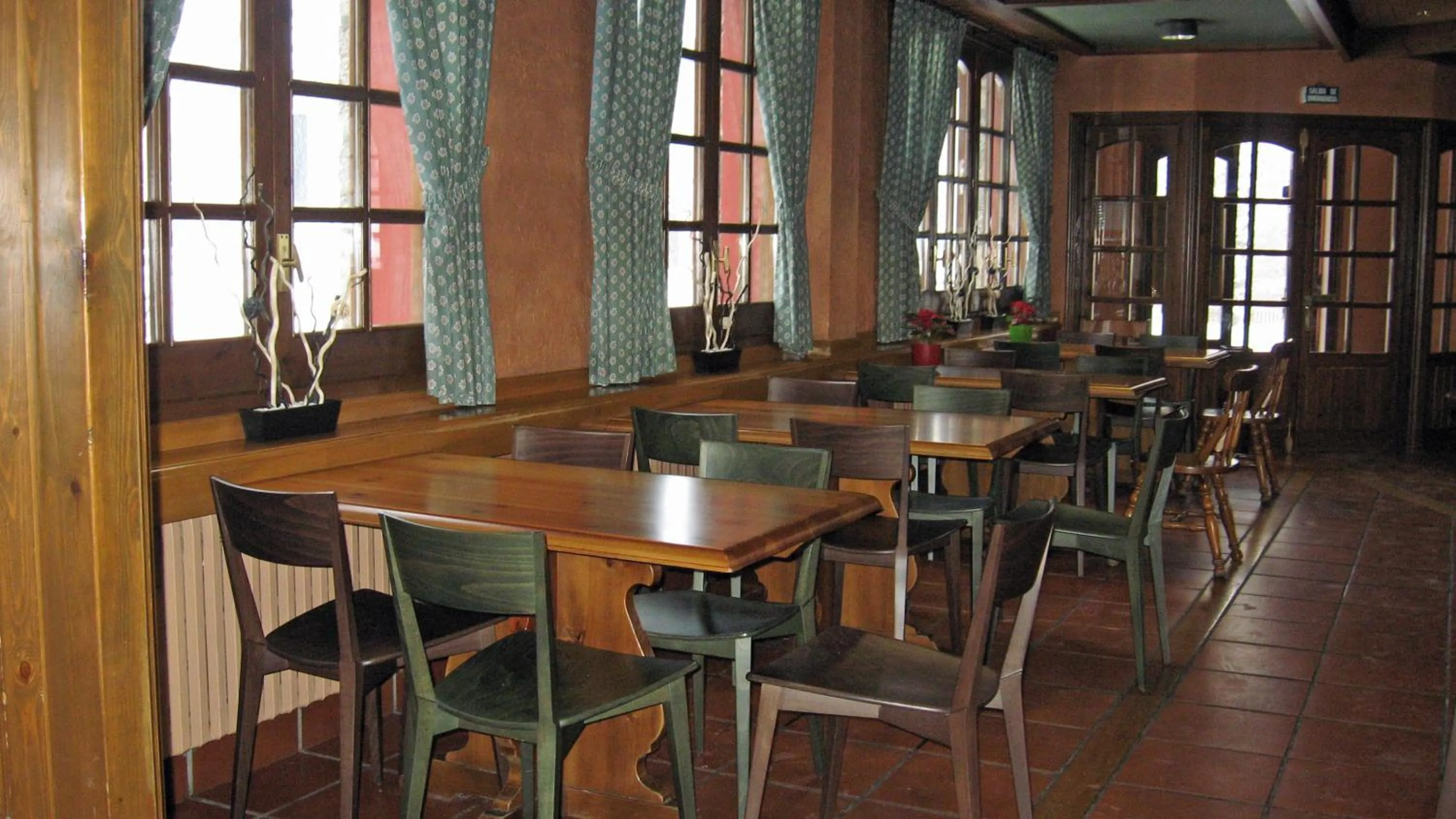 Lounge or bar in Hotel Aragüells