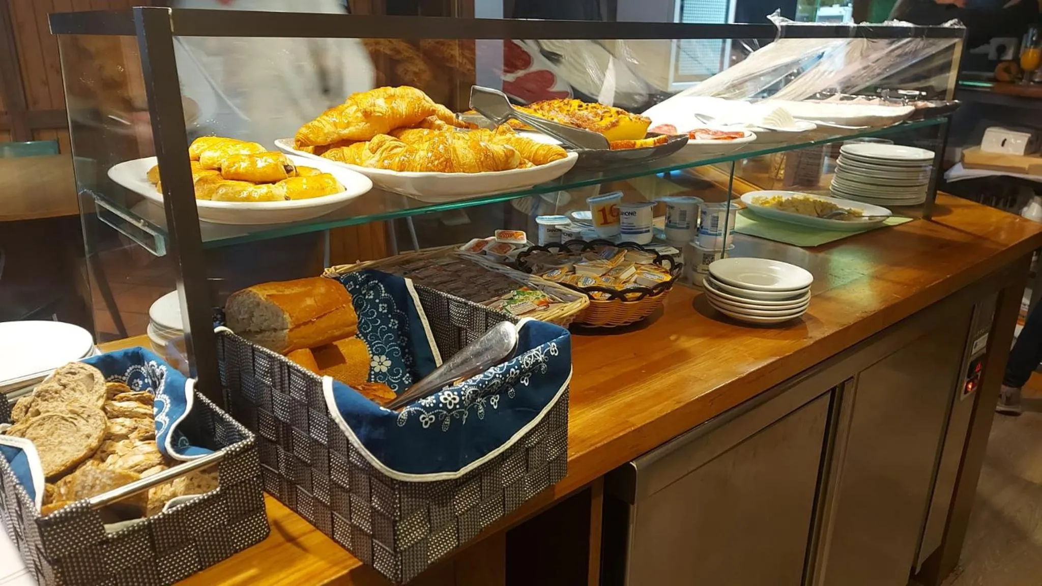 Breakfast in Hotel Aragüells