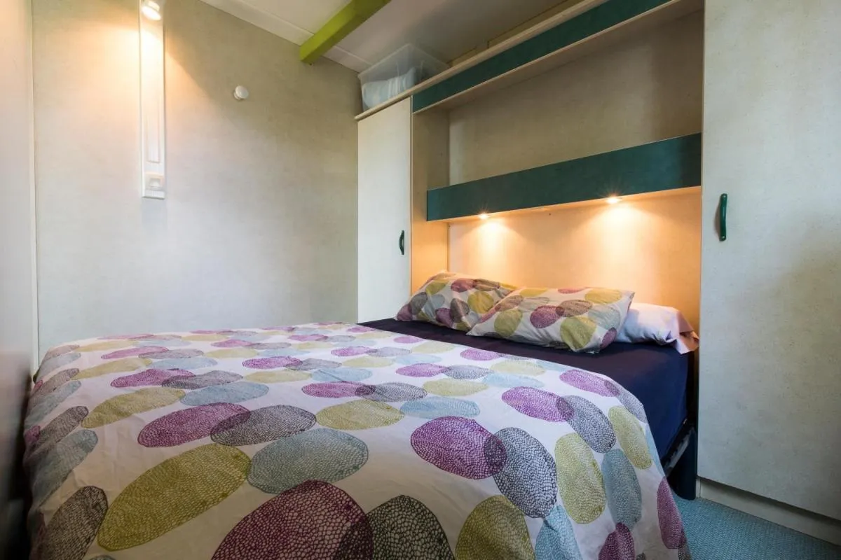 Photo of the whole room, Bed in Camping Bungalows El Far