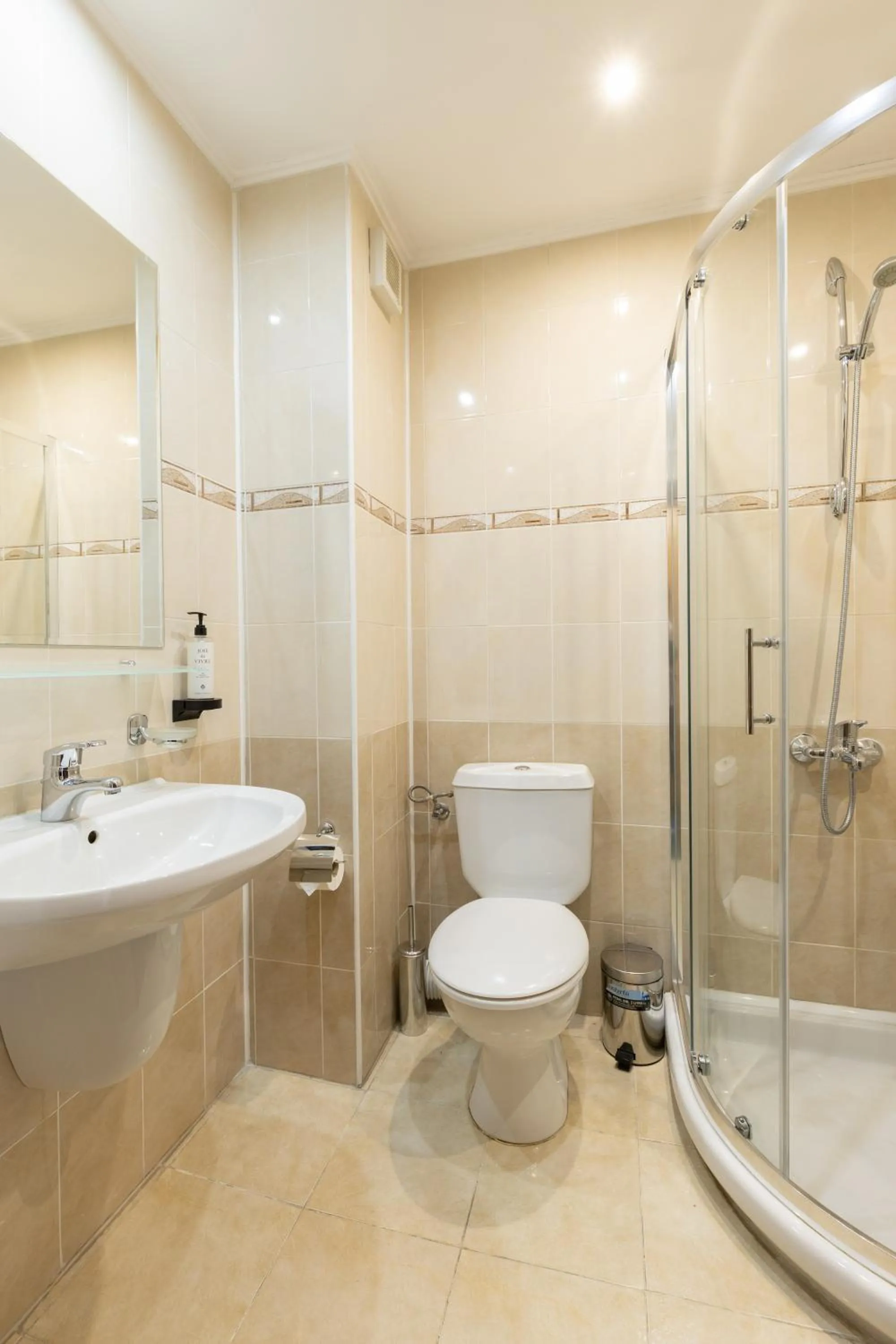 Shower in Hotel Iceberg Bansko